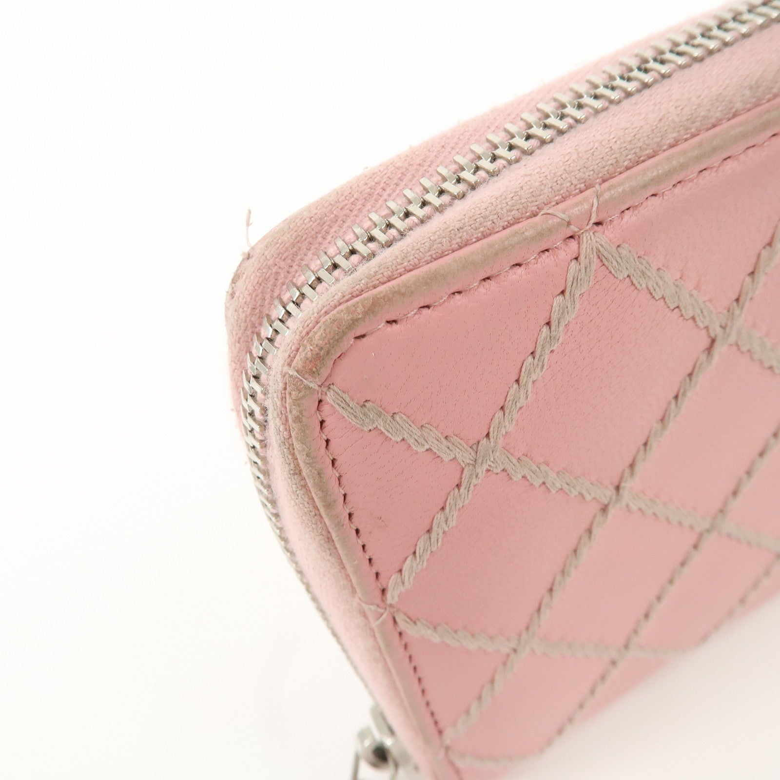 CHANEL Wild Stitch Lamb Skin Round Zipper Long Wallet A80143 Used