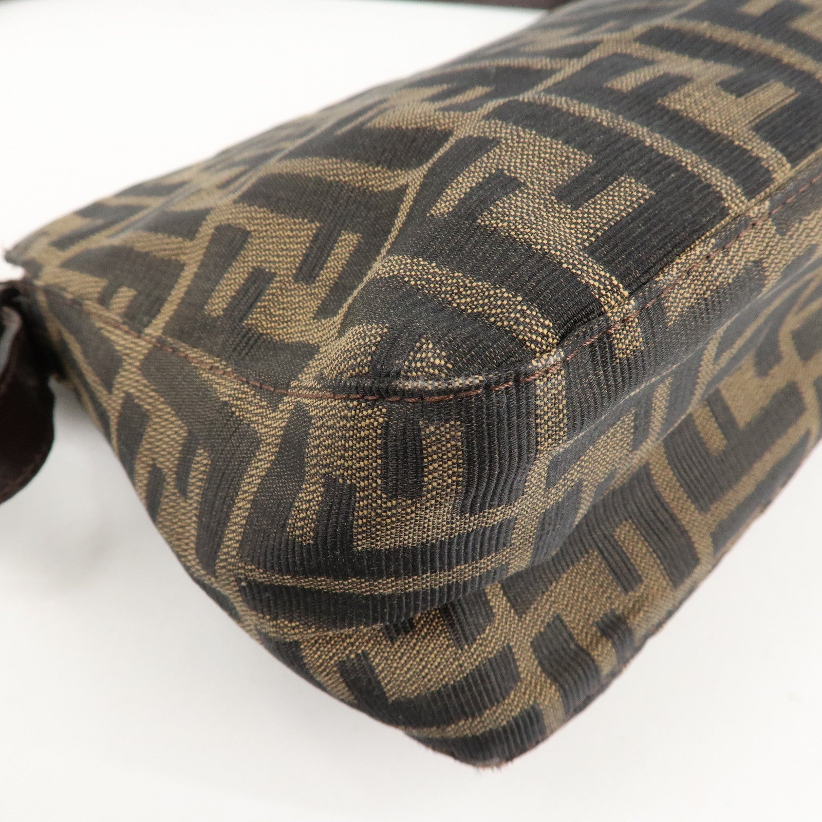 FENDI Zucca Canvas Leather Shoulder Bag Brown Black 26566 Used
