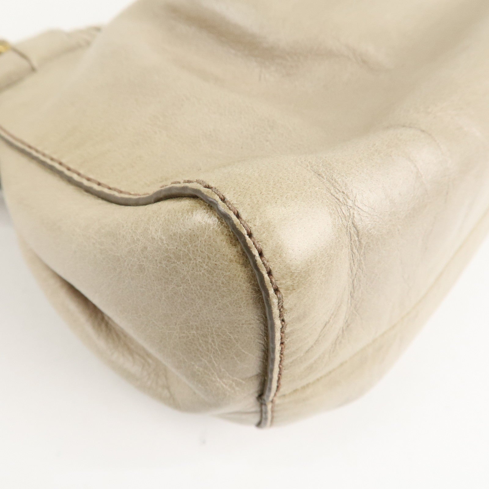 MIU MIU Leather Shoulder Bag Crossbody Bag Ivory Used