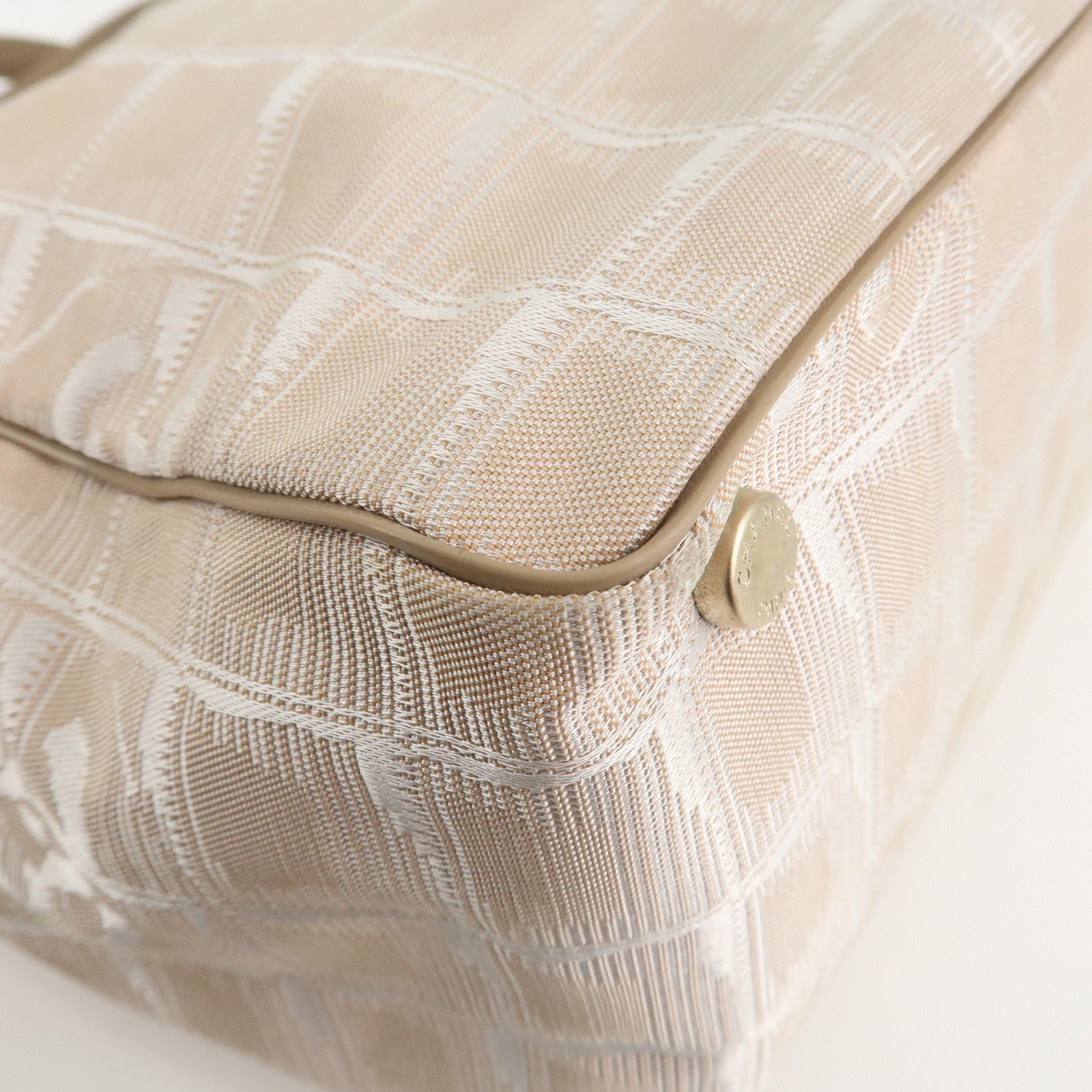 CHANEL New Travel Line Nylon Jacquard Leather Tote Bag MM Beige A15991 Used