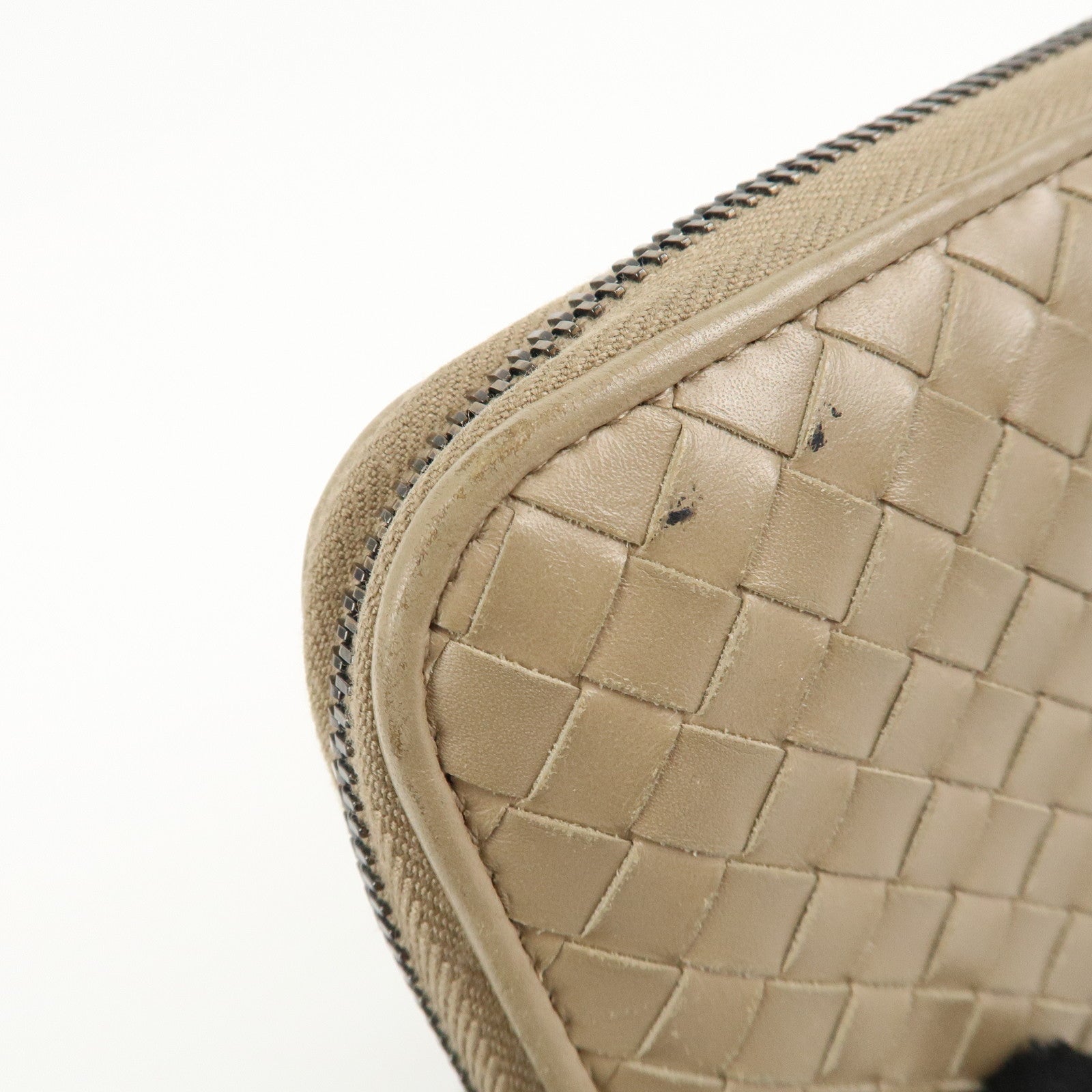 BOTTEGA VENETA Intrecciato Leather Zip Around Long Wallet Beige Used