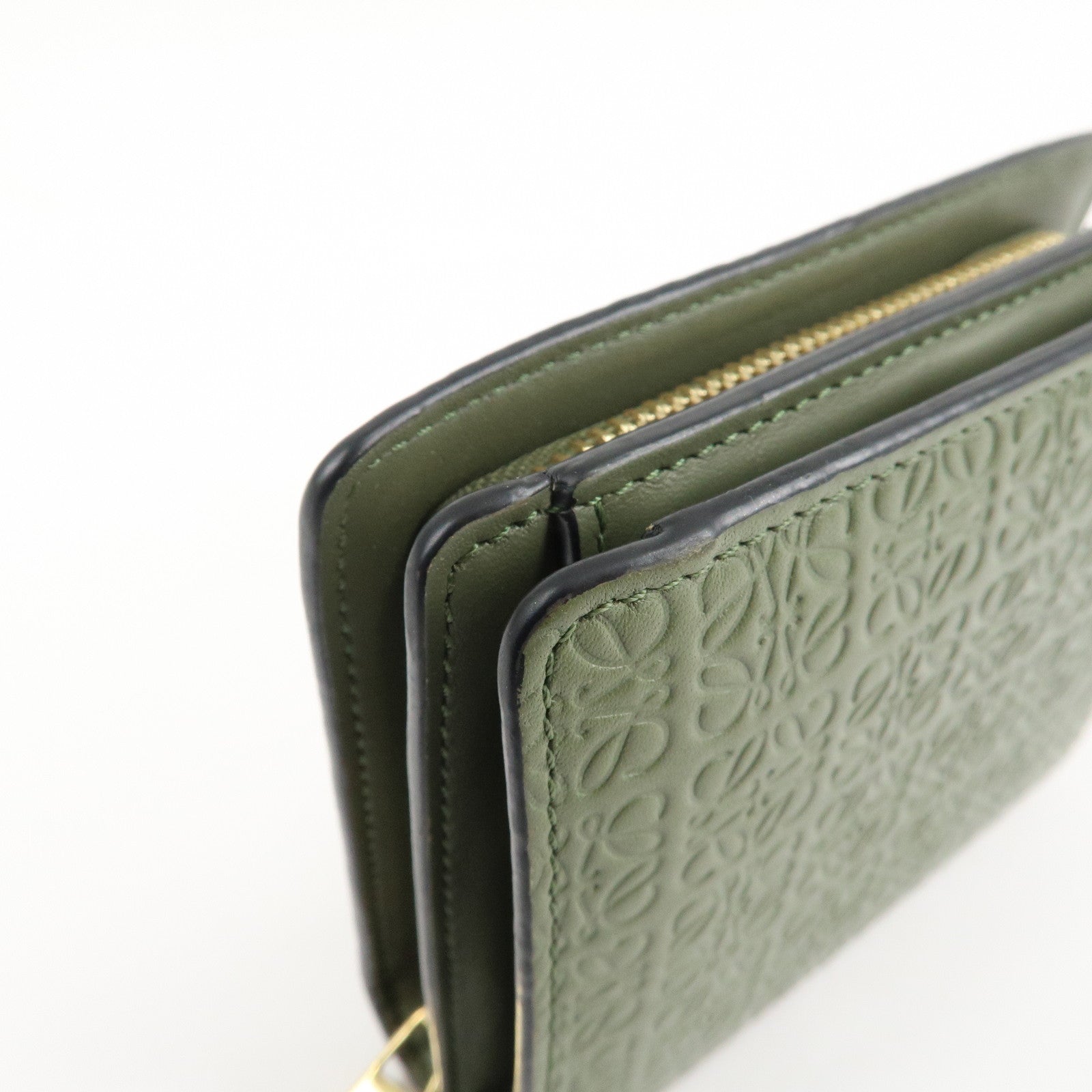 LOEWE Anagram Leather Zippy Bi-fold Wallet Avocado Green Used