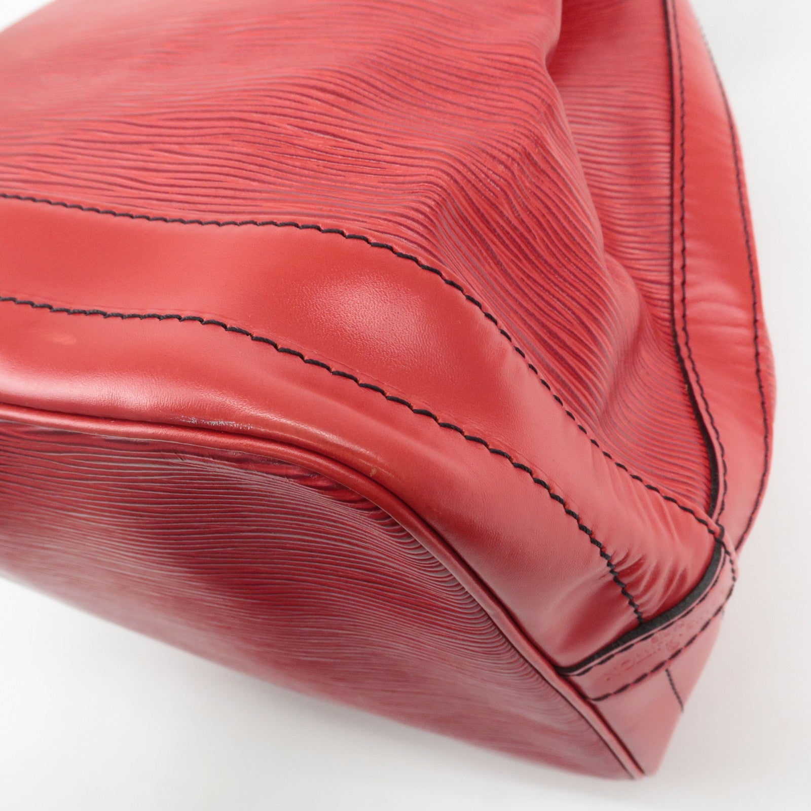 Louis Vuitton Epi Noe Shoulder Bag Castilian Red M44007 Used