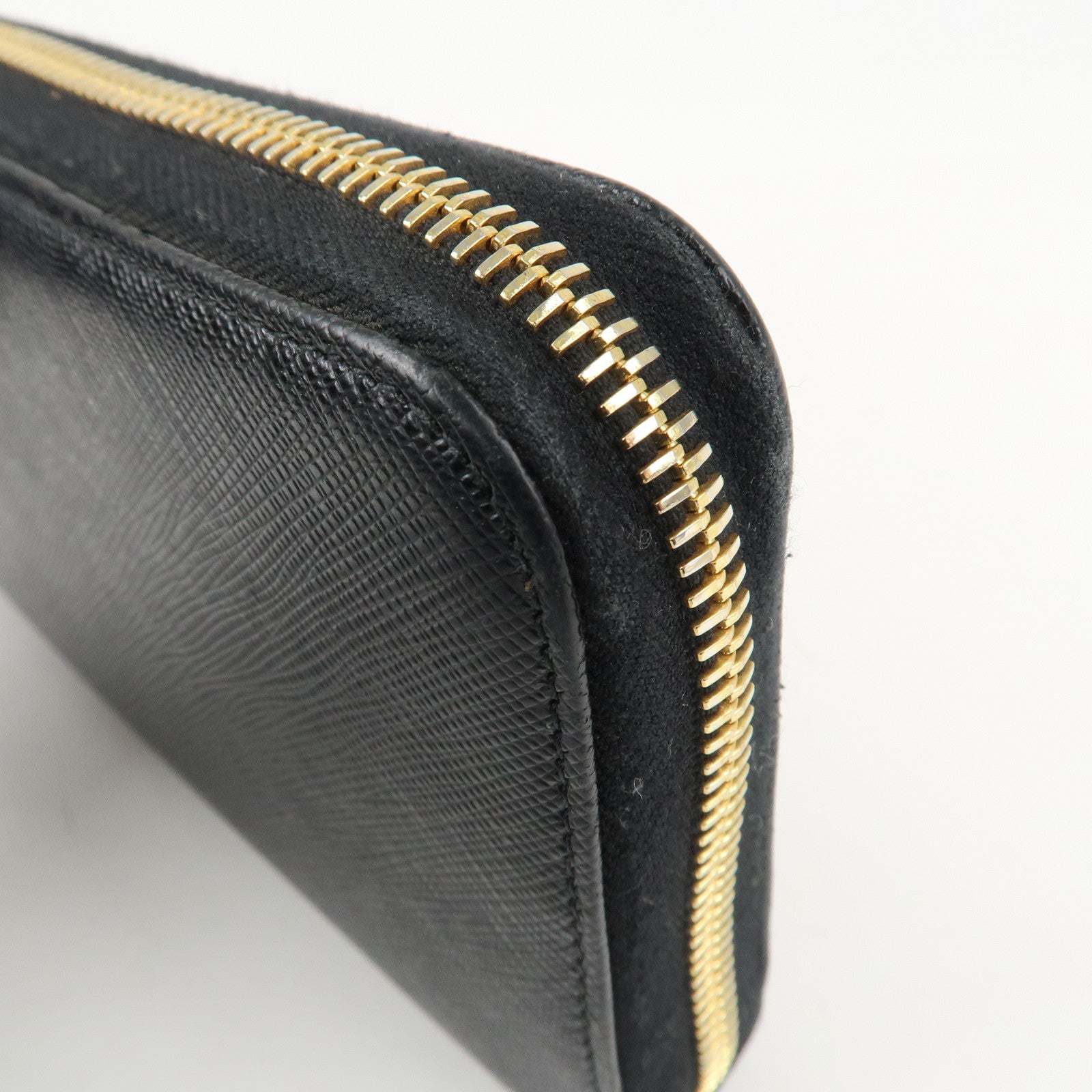 PRADA Saffiano Leather Round Zipper Long Wallet Black 1M0506 Used