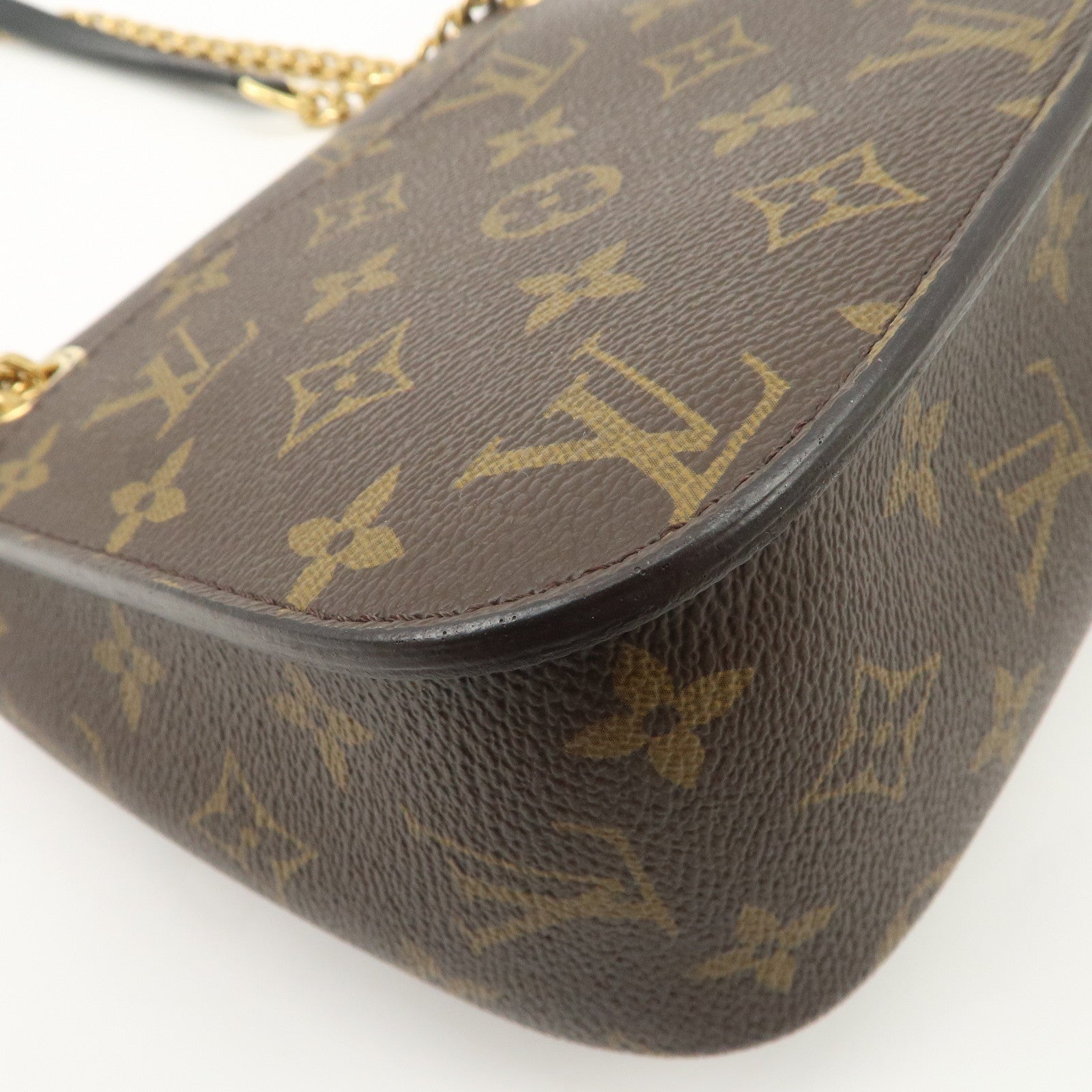 Louis Vuitton Monogram Passy Crossbody Chain Shoulder Bag M45592 Used