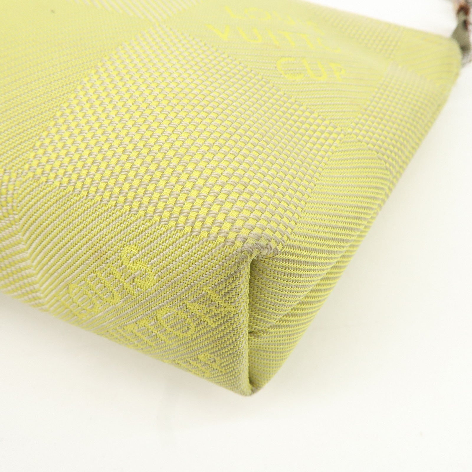 Louis Vuitton Damier Geant Volunteer Pouch Lime Yellow Used
