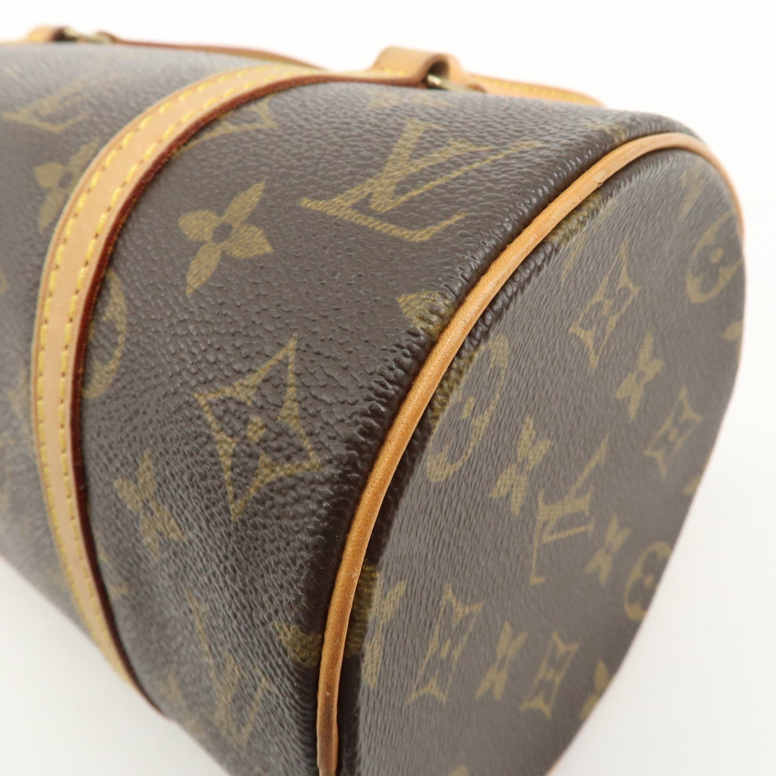 Louis Vuitton Monogram Papillon 26 Hand Bag New Style M51385 Used