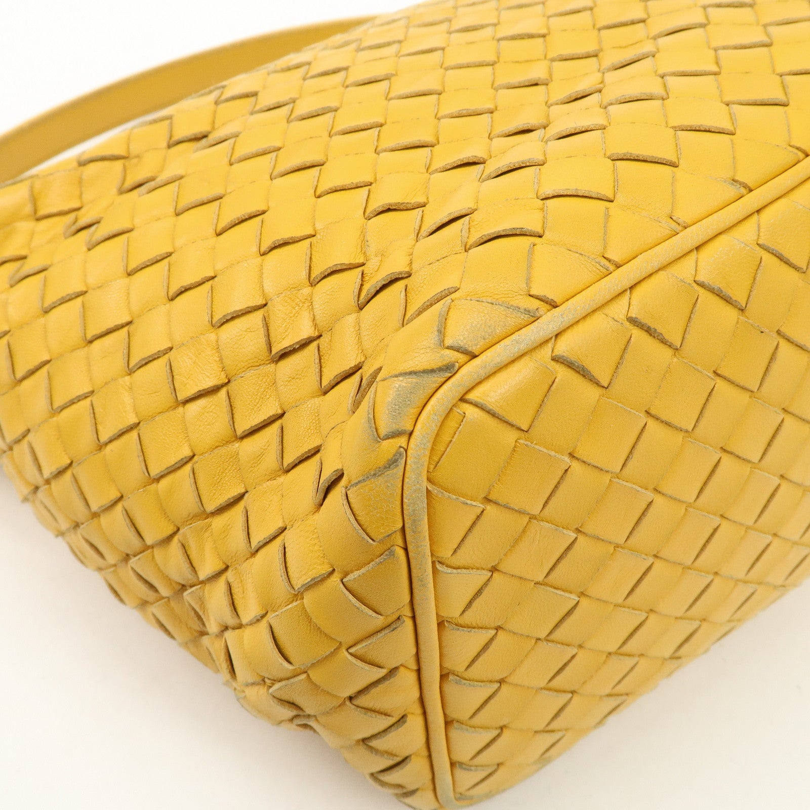 BOTTEGA VENETA Intrecciato Leather One-Shoulder Bag 239988 Used