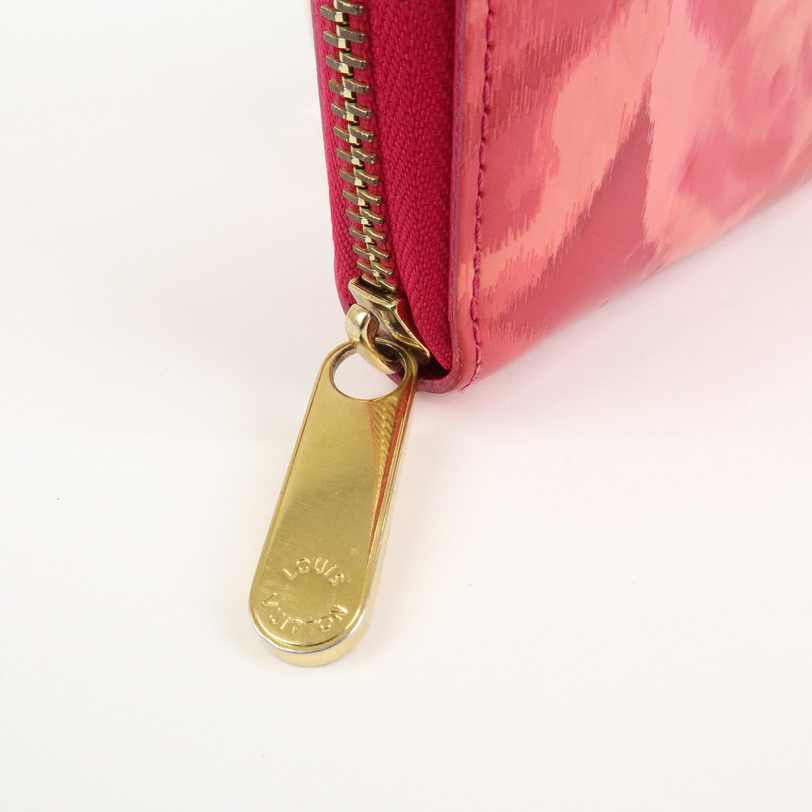 Louis Vuitton Monogram Vernis Ikat Flower Zippy Wallet M90019 Used