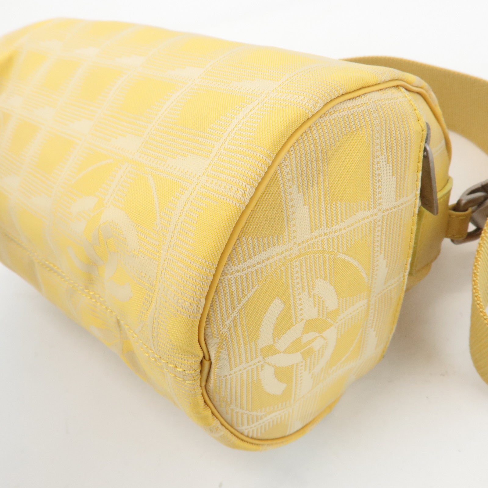 CHANEL New Travel Line Nylon Jacquard Leather Shoulder Bag A17669 Used