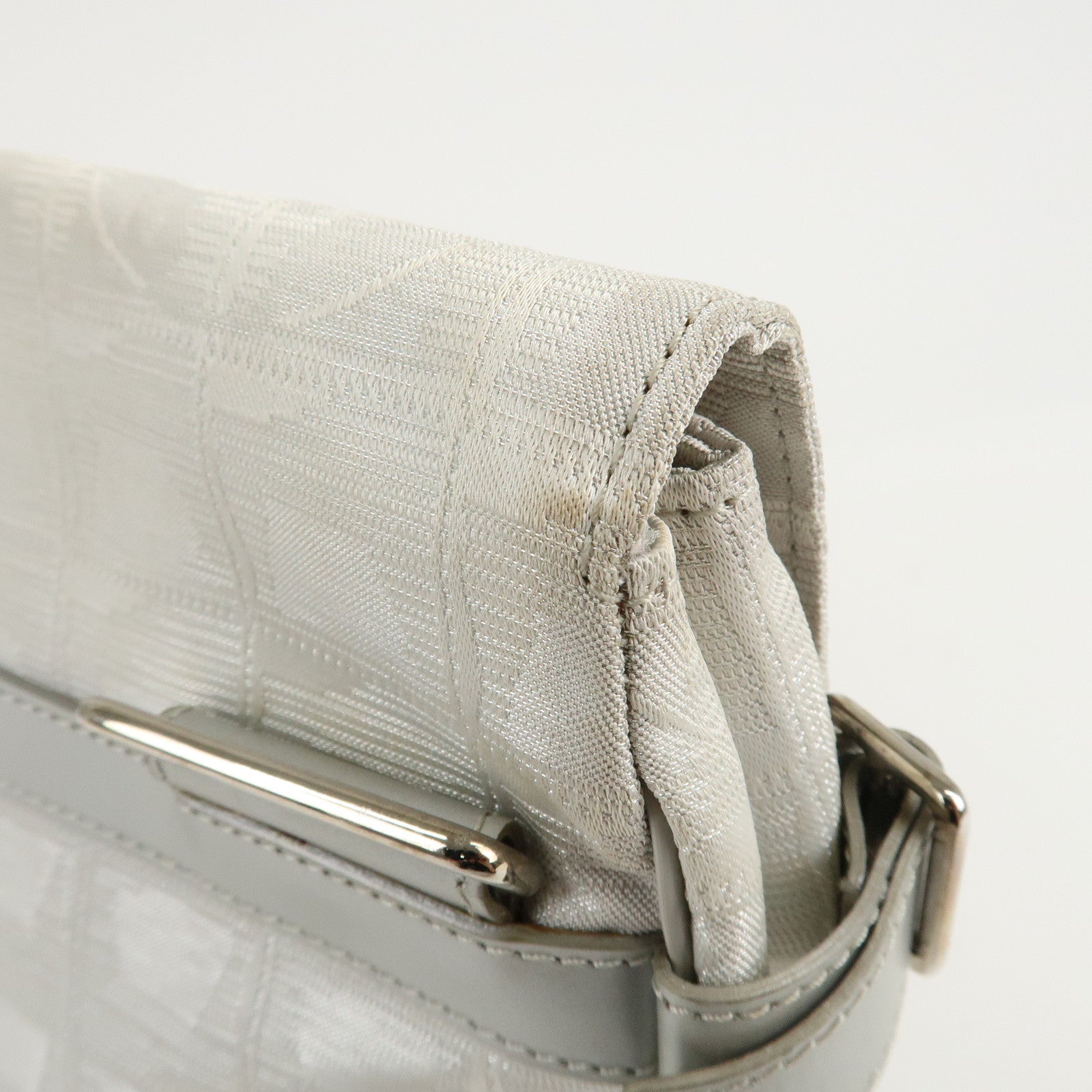 CHANEL New Travel Line Nylon Jacquard Shoulder Bag Silver A29347 Used