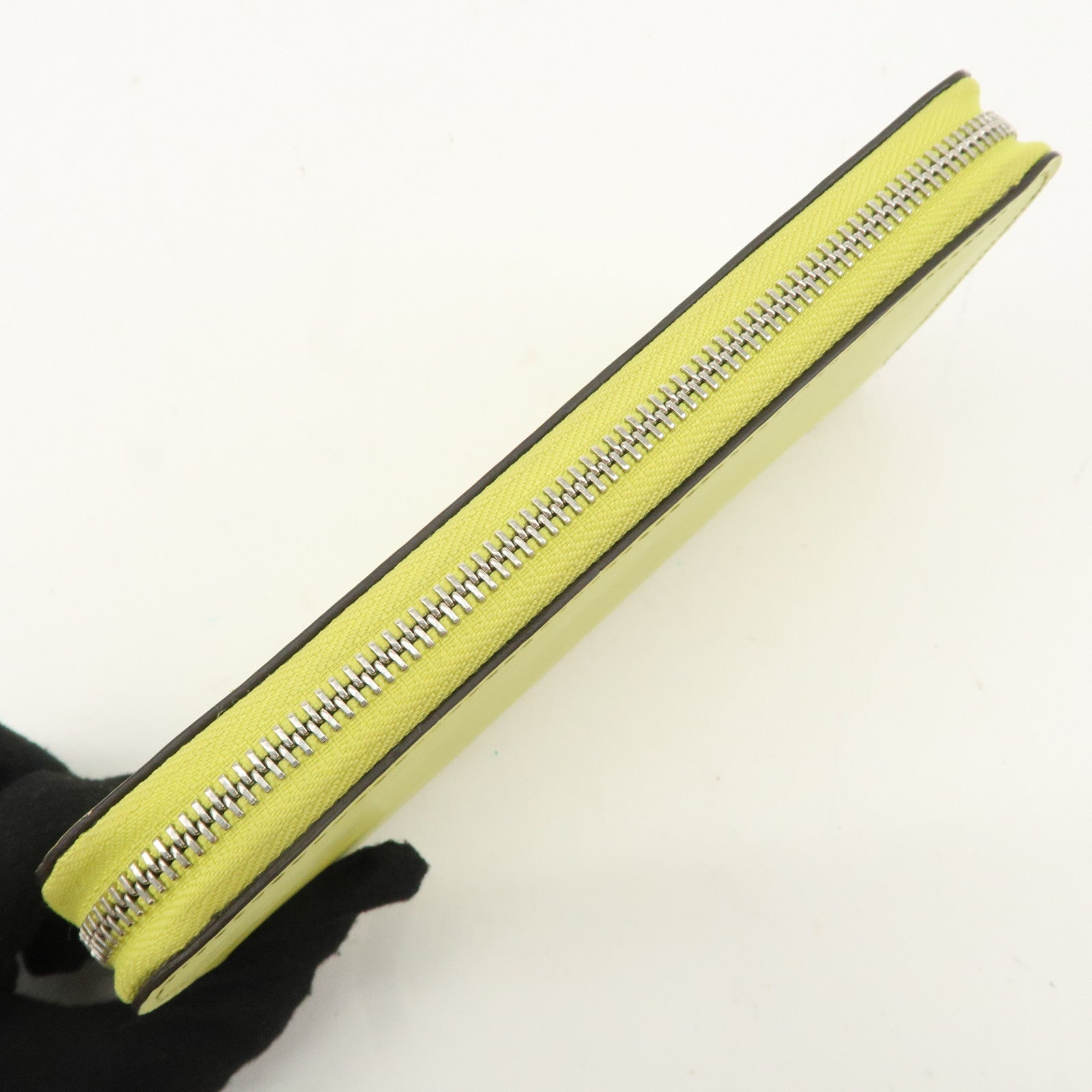 Louis Vuitton Epi Zippy Wallet Long Wallet Pistache M60436 Used