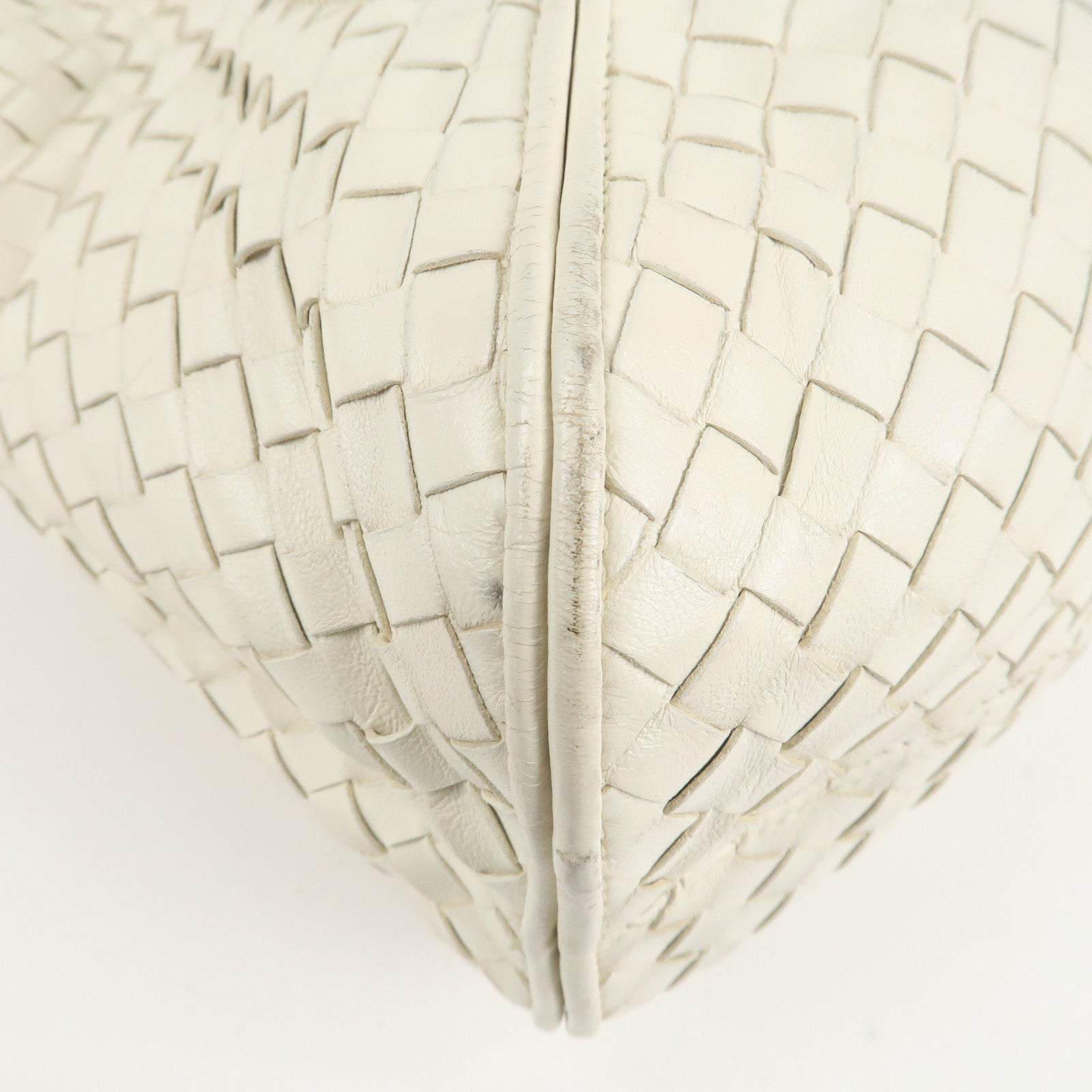 BOTTEGA VENETA Intrecciato Leather Shoulder Bag White 145552 Used