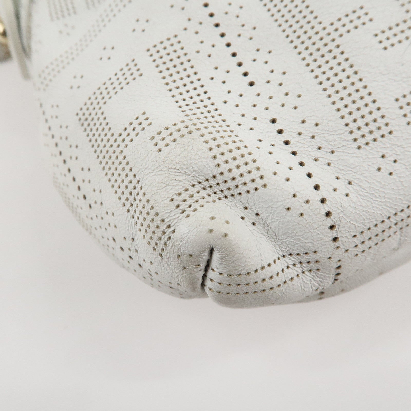 FENDI Zucca Leather Shoulder Bag Hand Bag White 8BR445 Used