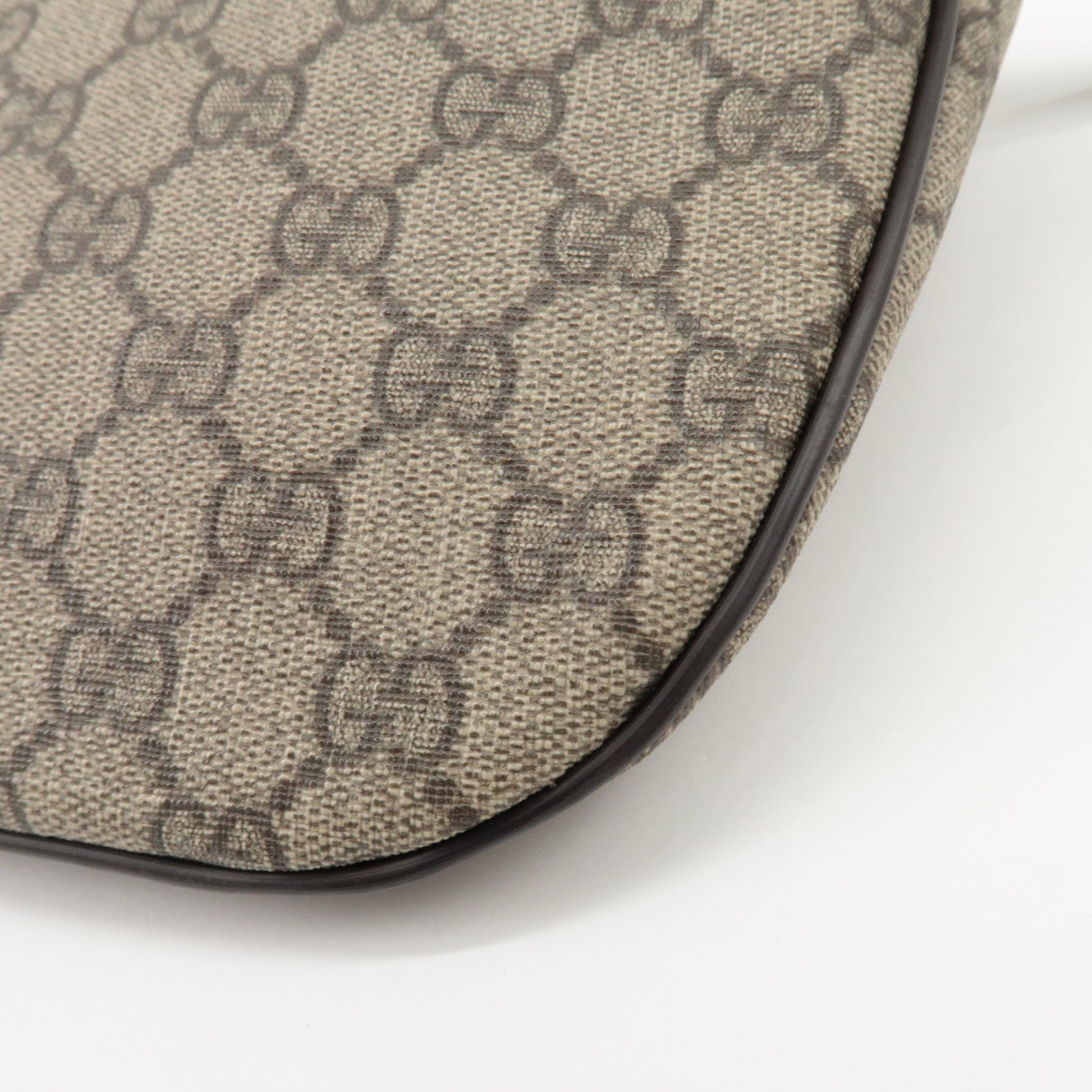 GUCCI GG Supreme Leather Crossbody Bag Beige Brown 211110 Used