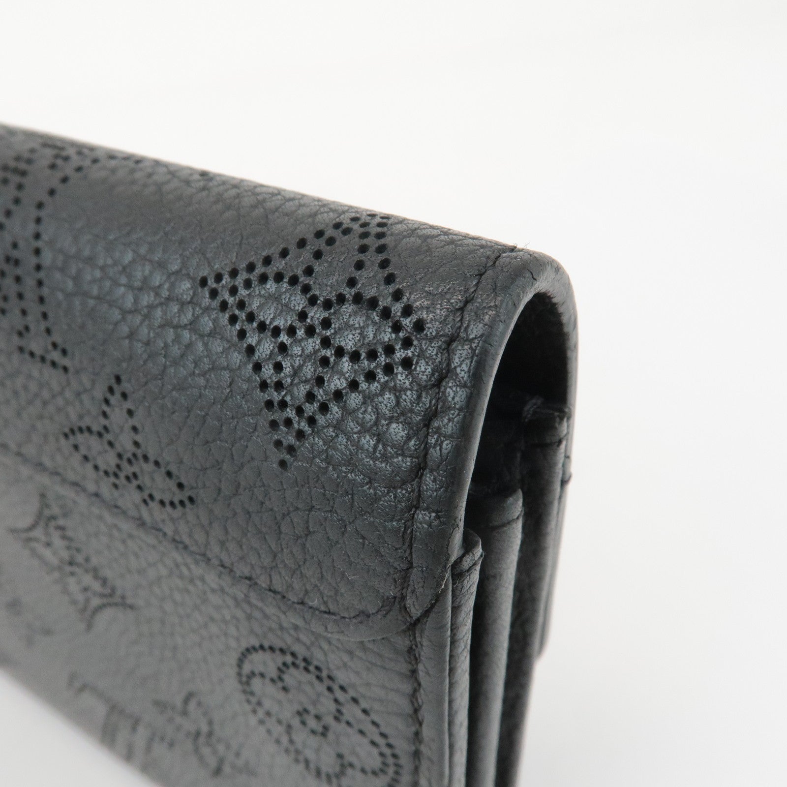 Louis Vuitton Monogram Mahina Portefeuille Iris Wallet M60143 Used