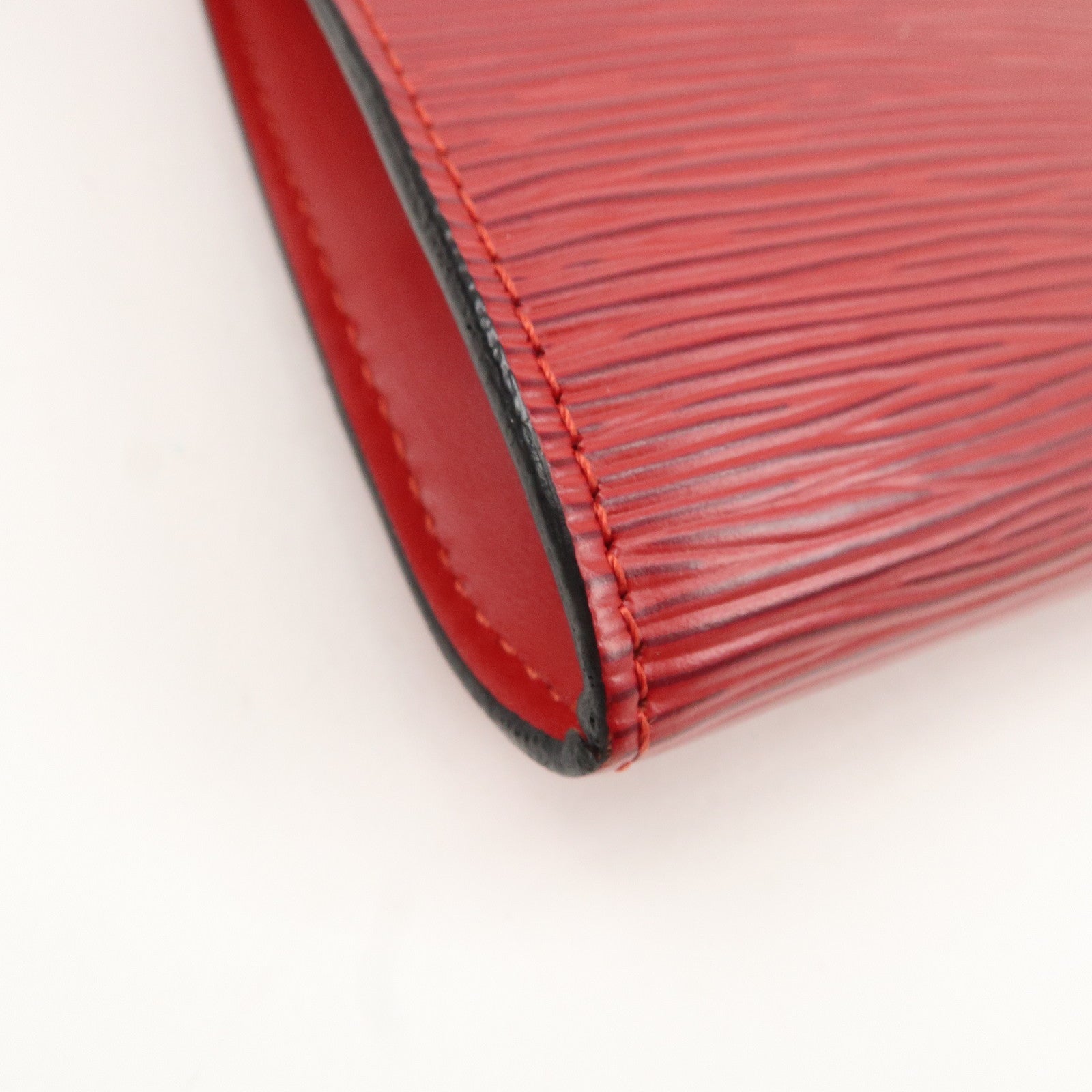 Louis Vuitton Epi Pochette Accessoire Hand Bag Red M40776 Used