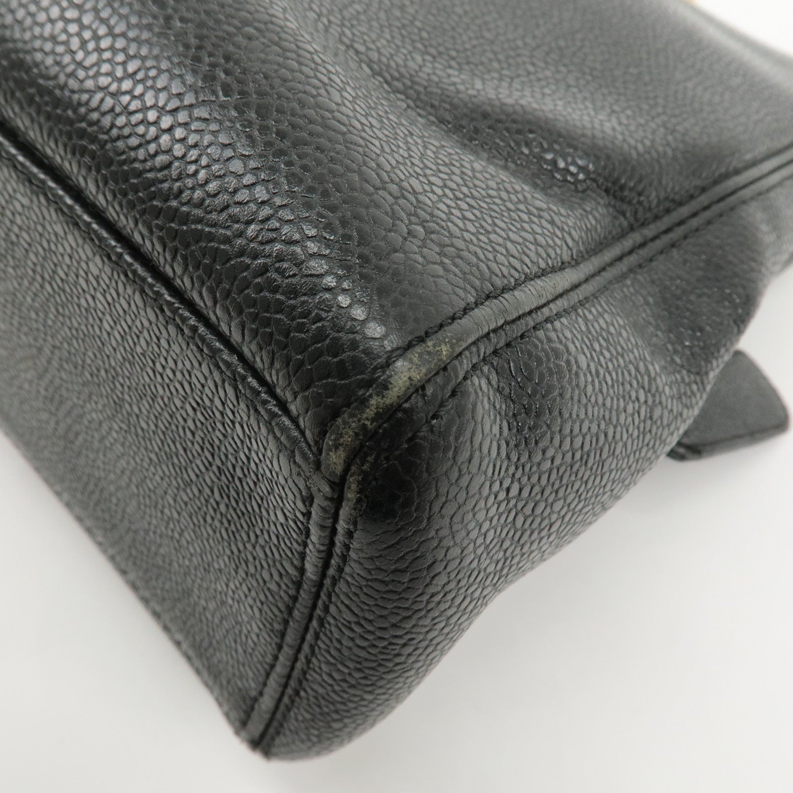 CHANEL Caviar Skin Chain Tote Bag Black Gold Used