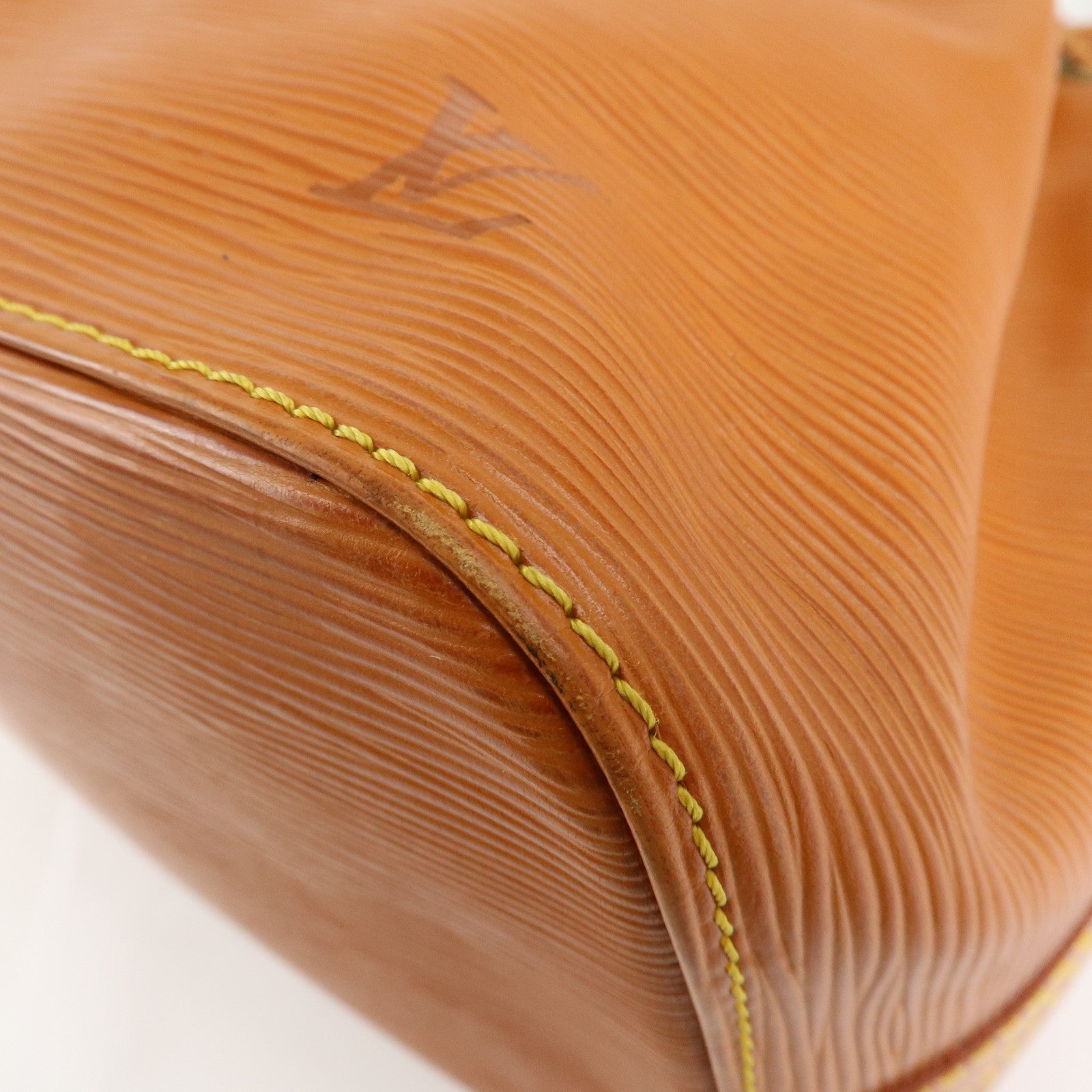 Louis Vuitton Epi Petit Noe Shoulder Bag Zipang Gold M44108 Used