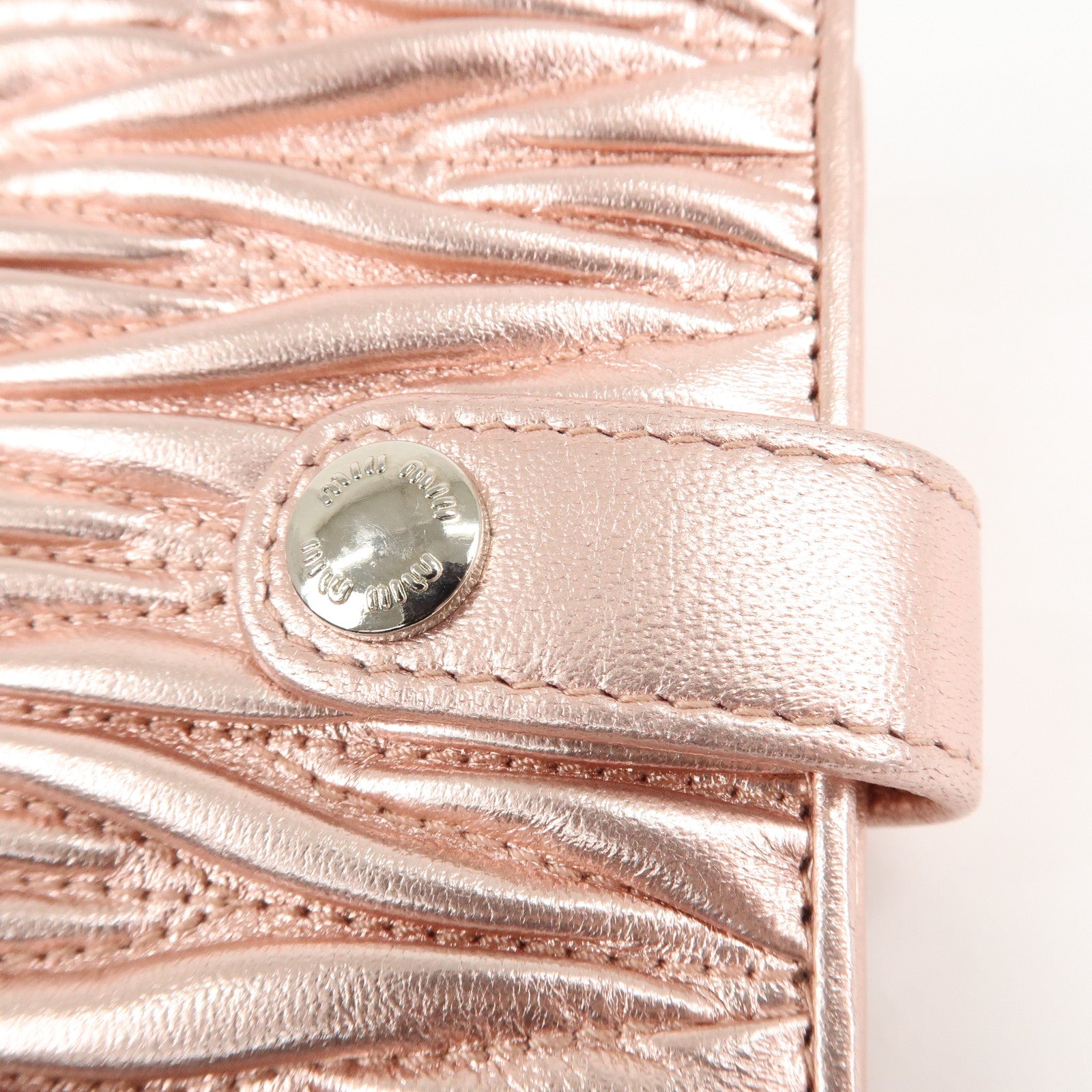 MIU MIU Matelasse Leather Bi-fold Wallet Metalic Pink 5MV016 Used