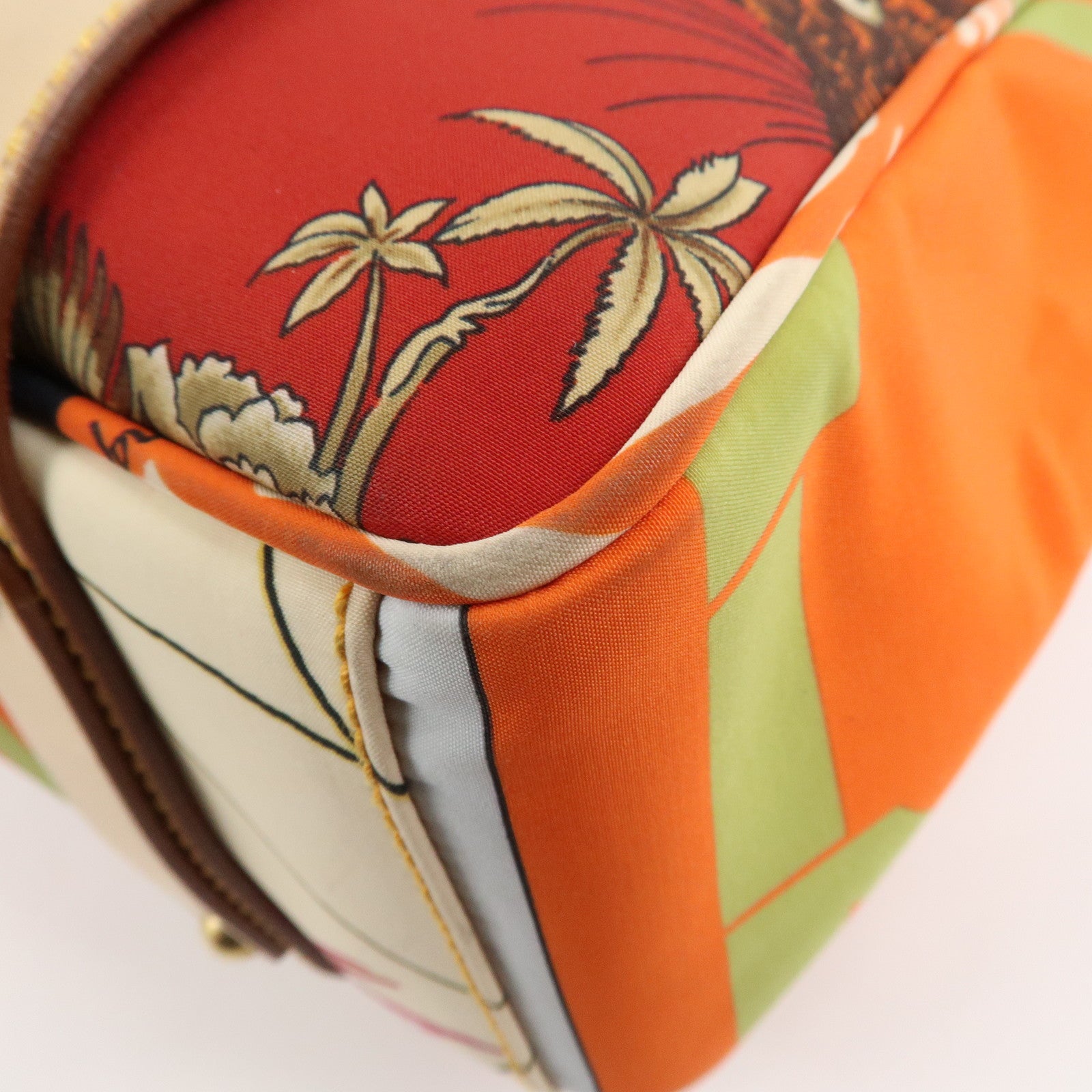 Ferragamo Nylon Leather Tote Bag Animal Multi Color AF-216407 Used