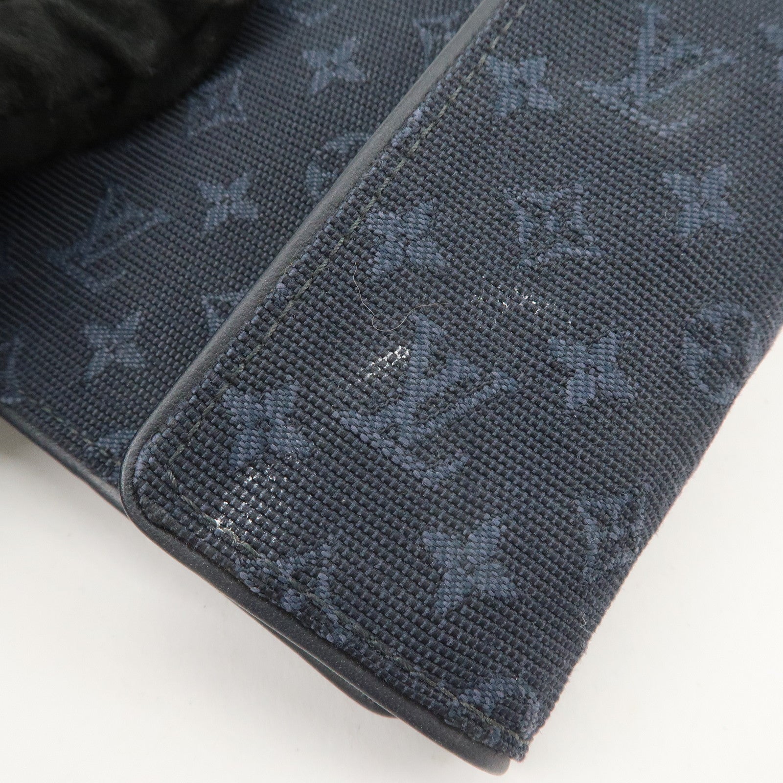 Louis Vuitton Monogram Mini Lin Porte Billet Carte Credit Monnaie Used