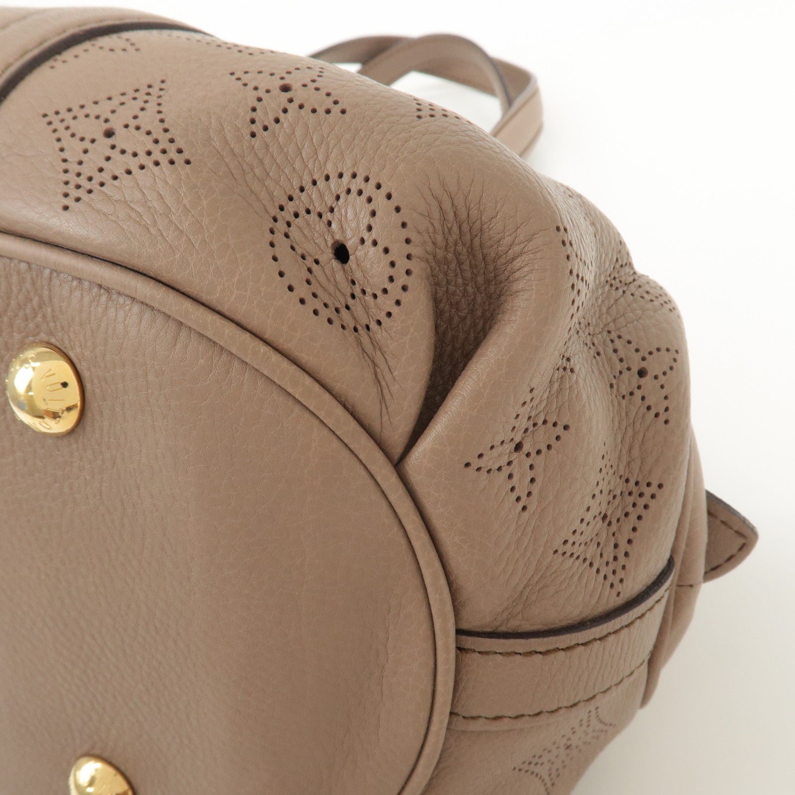 Louis Vuitton Monogram Mahina Lunar PM Shoulder Bag Sables M93433 Used