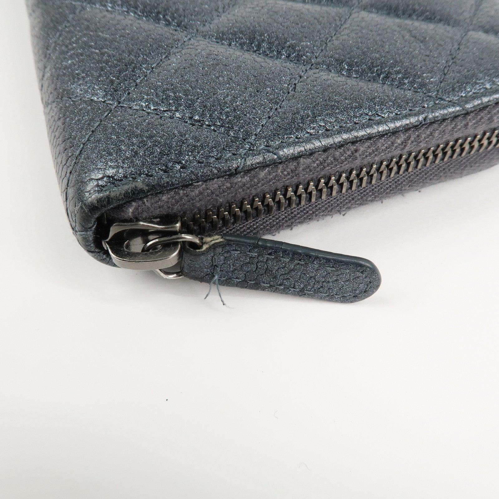 CHANEL Matelasse Caviar Skin Zip Around Long Wallet Metal Blue Used