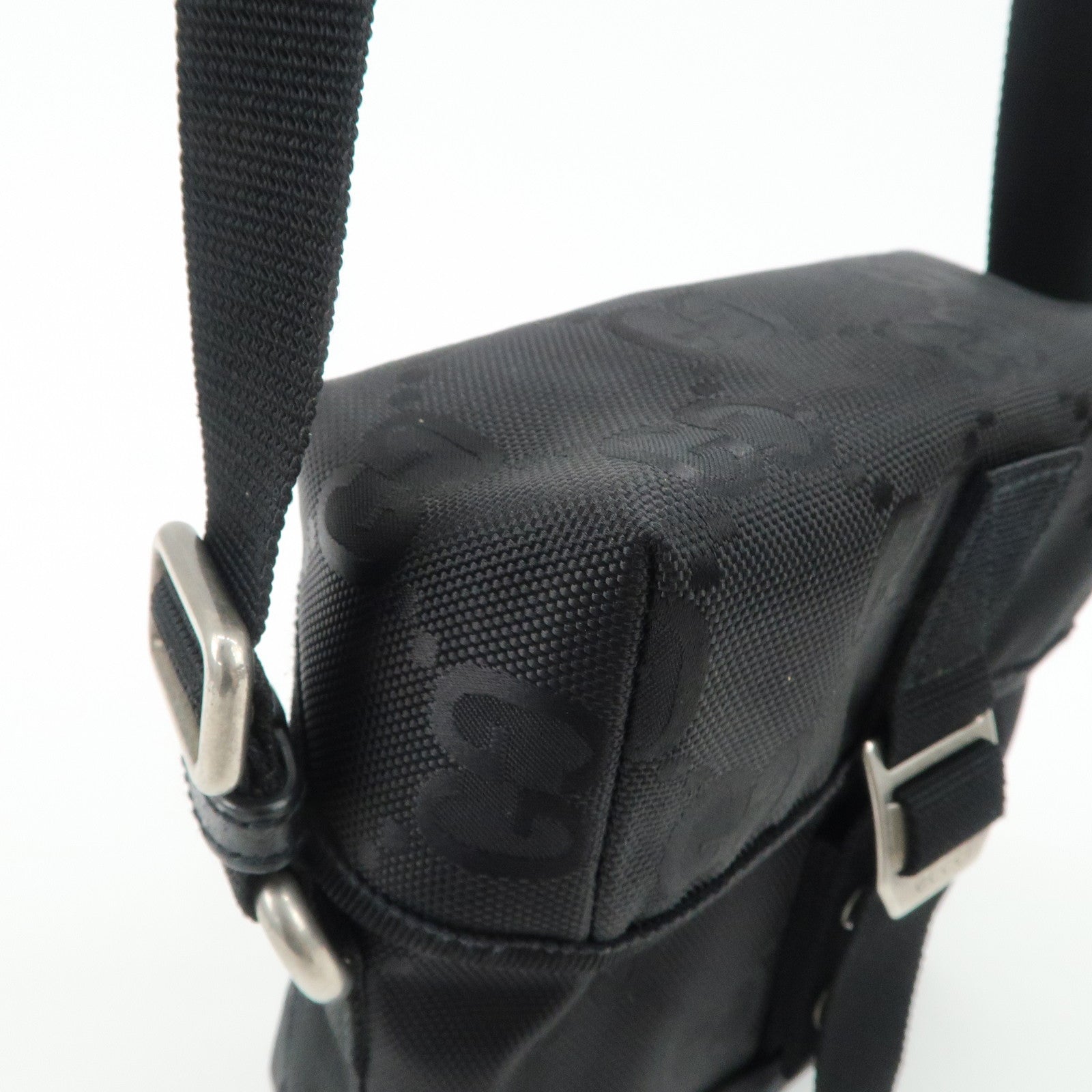 GUCCI Off The Grid GG Nylon Leather Shoulder Crossbody Bag Black Used