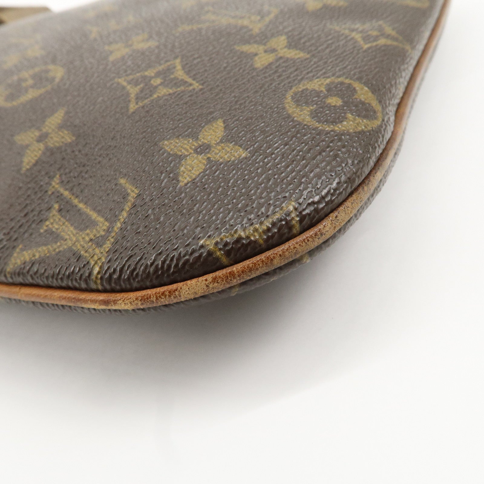 Louis Vuitton Monogram Pochette Bosphore Shoulder Bag M40044 Used