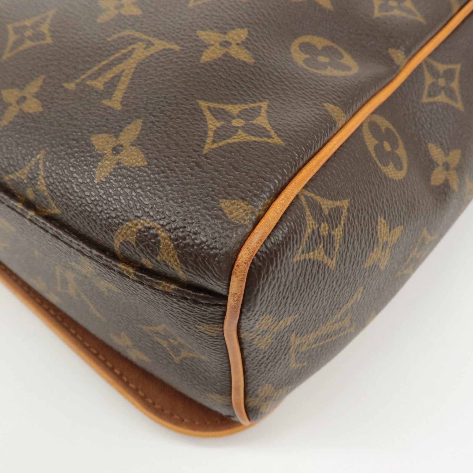 Louis Vuitton Monogram Abbesses Messenger Bag Hand Bag M45257 Used