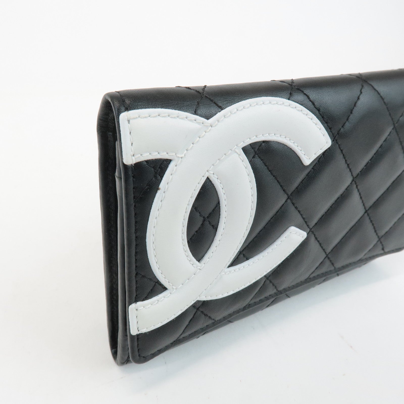 CHANEL Cambon Line COCO Mark Lamb Skin Bifold Wallet A26722 Used