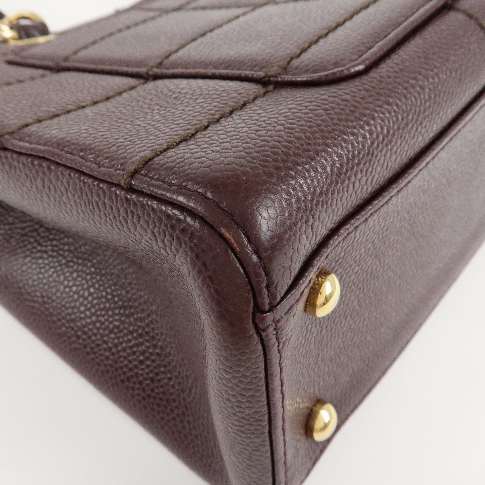 CHANEL Chocolate Bar Caviar Skin Chain Shoulder Bag Wine Gold Used