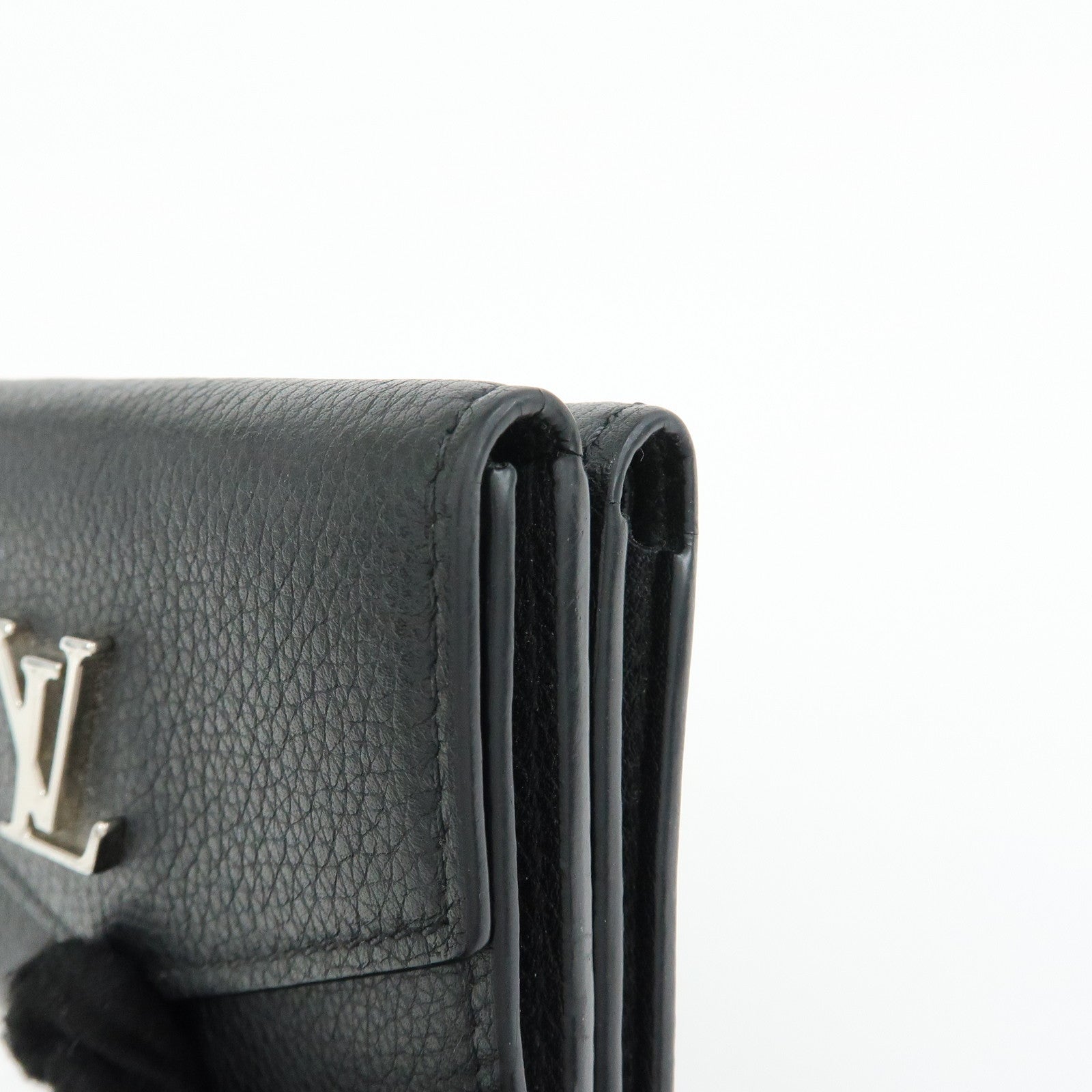 Louis Vuitton Portefeuille Lock Mini Compact Wallet Noir M63921