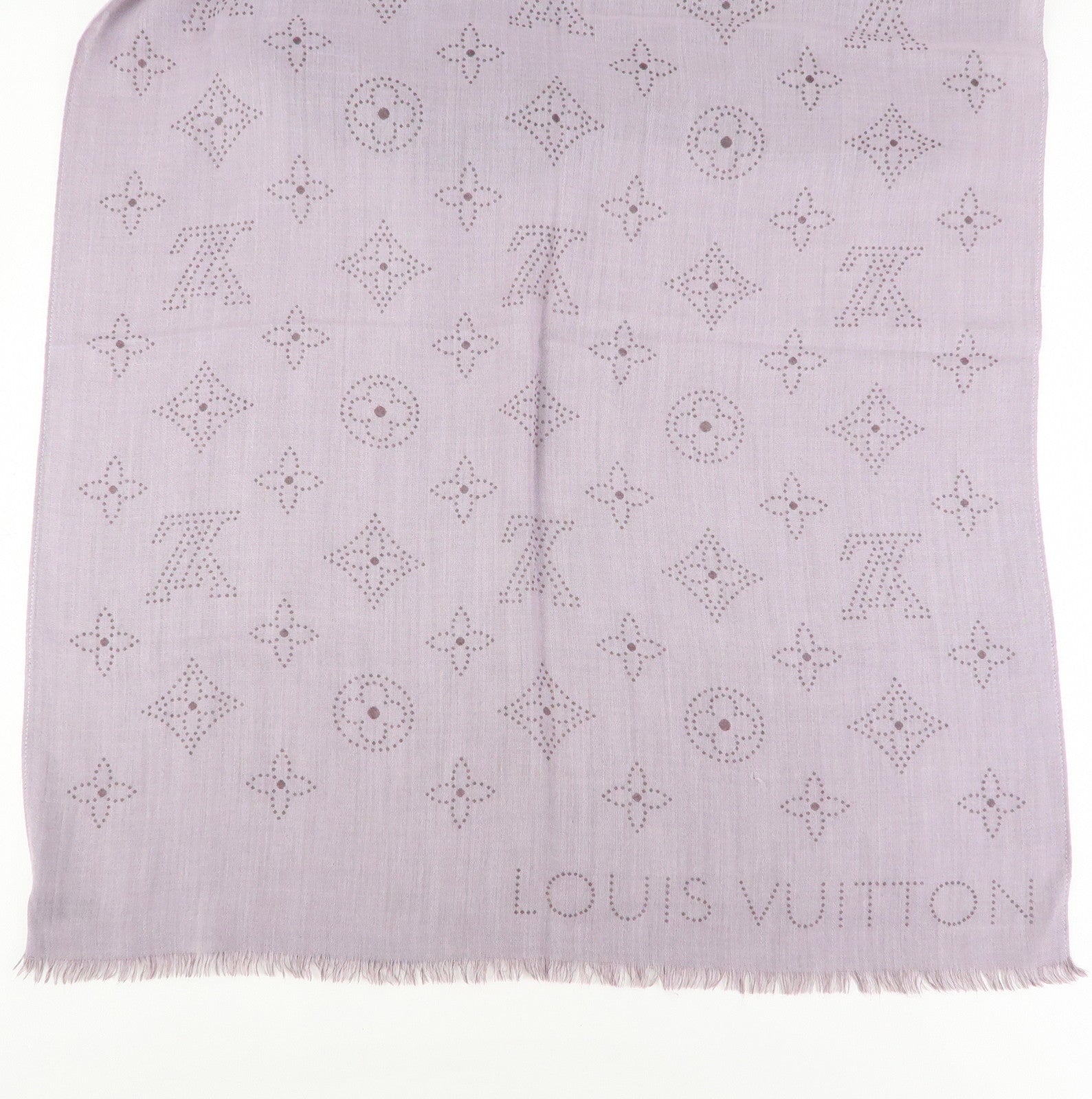 Louis Vuitton Monogram Cashmere Silk Etole Mahina Stole M72312