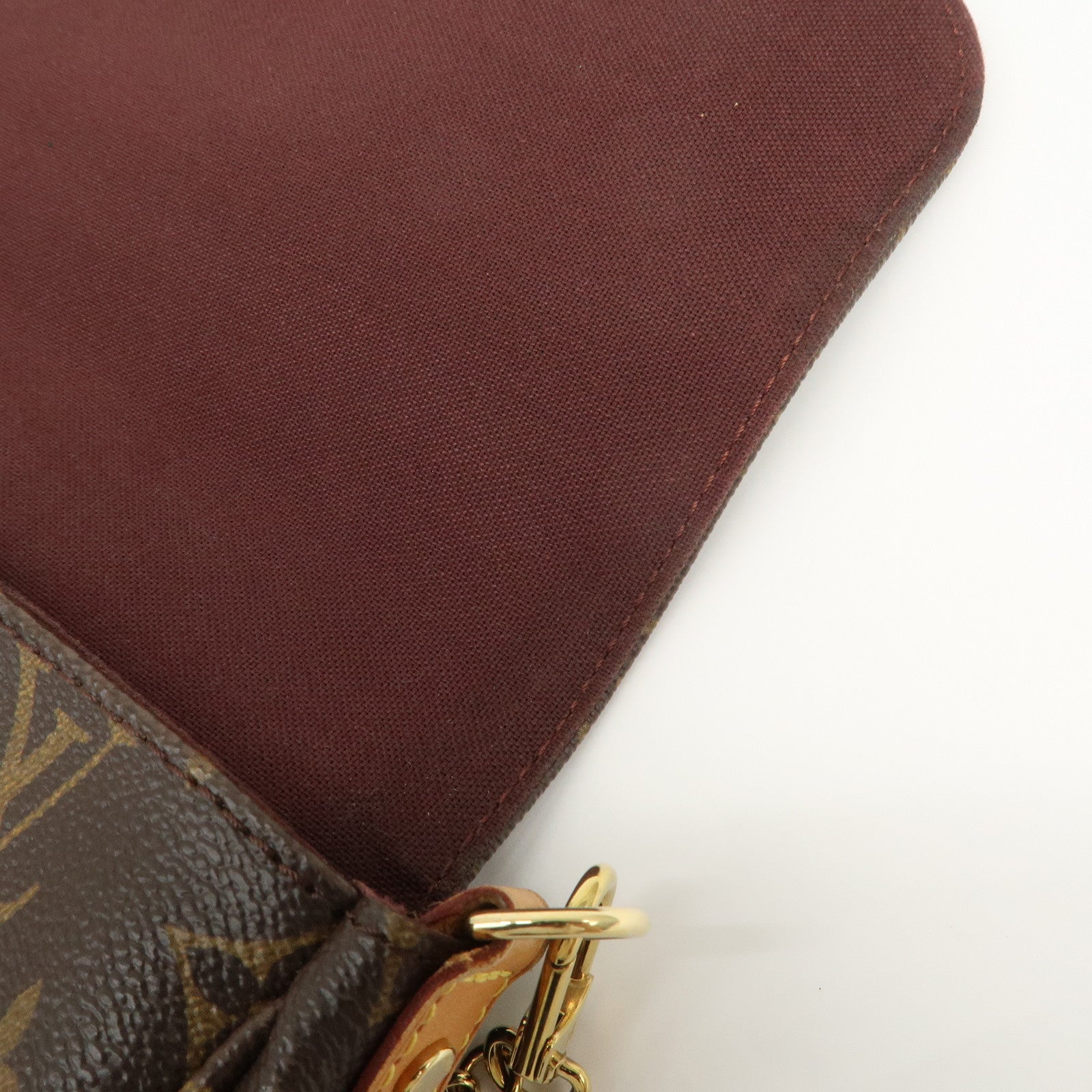 Louis Vuitton Monogram Favorite MM Shoulder Bag Brown M40718