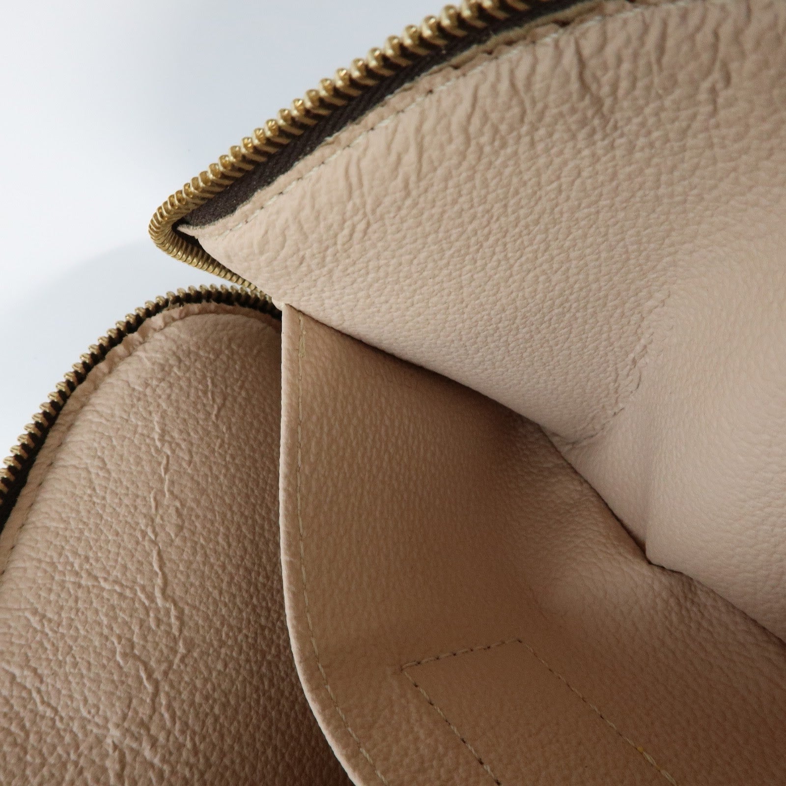 Louis Vuitton Monogram Pochette Cosmetic Pouch Brown M47515