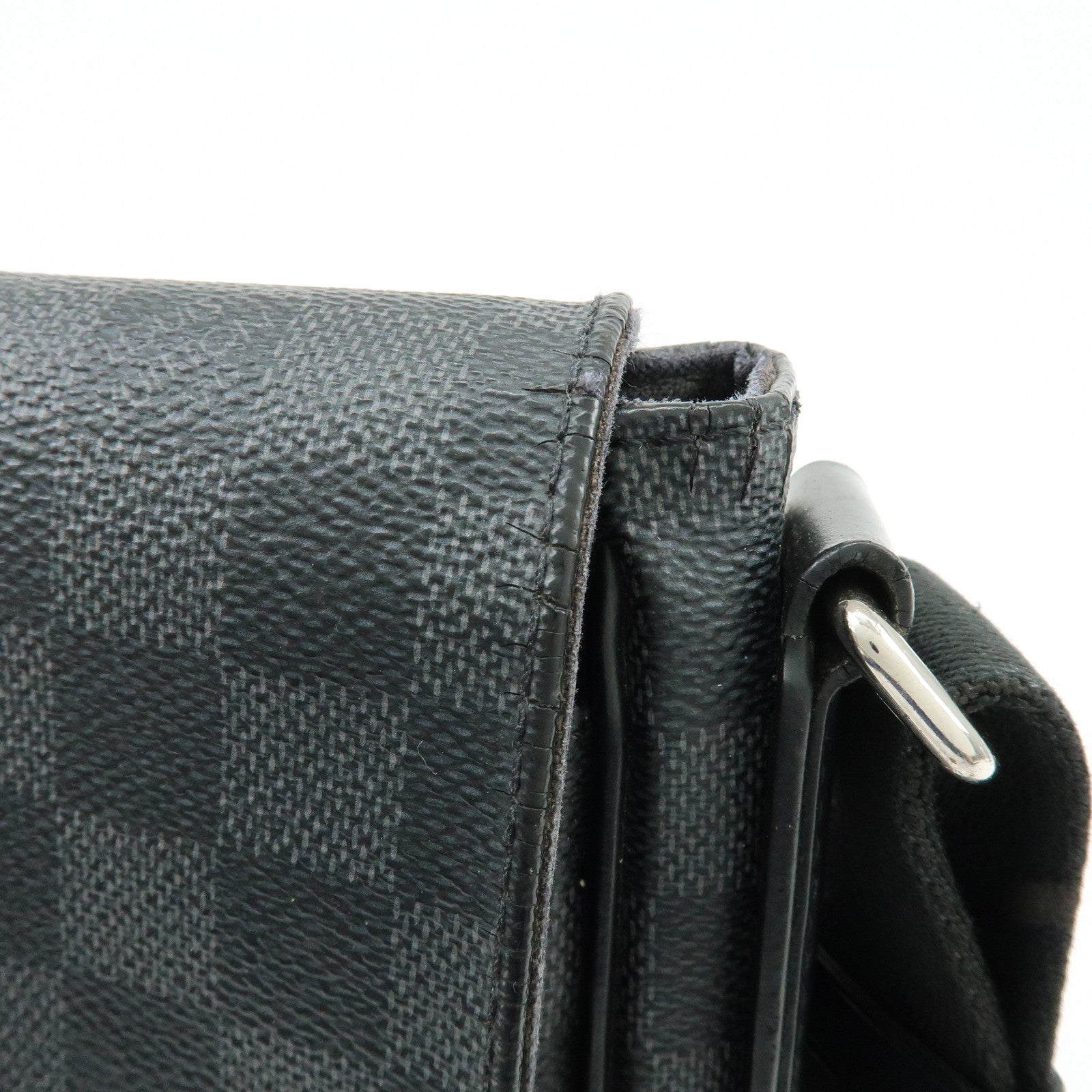 Louis Vuitton Damier Graphite District PM Shoulder Bag Noir N41260