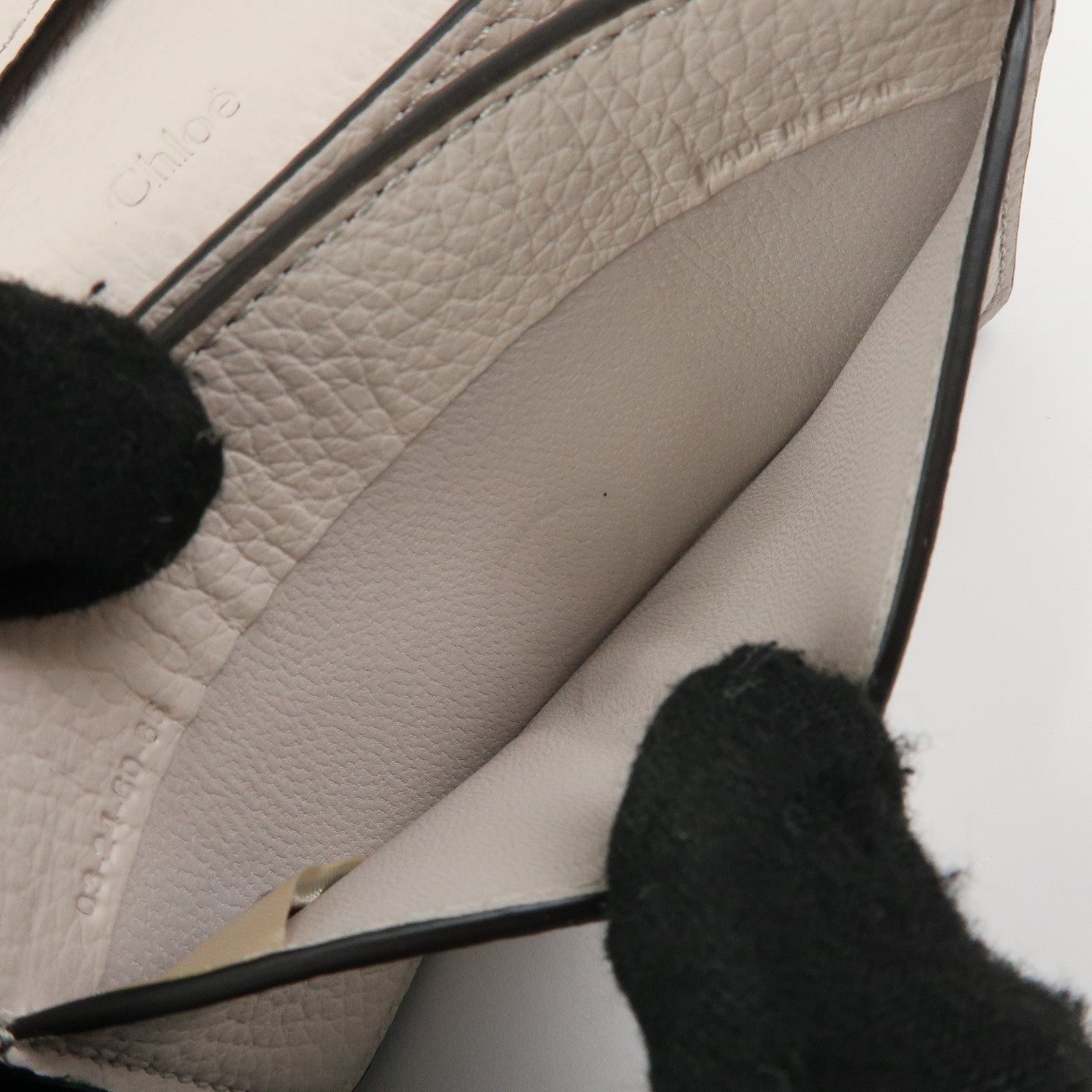 Chloe Alphabet Leather Card Case Mini Trifold Wallet Heart Ivory
