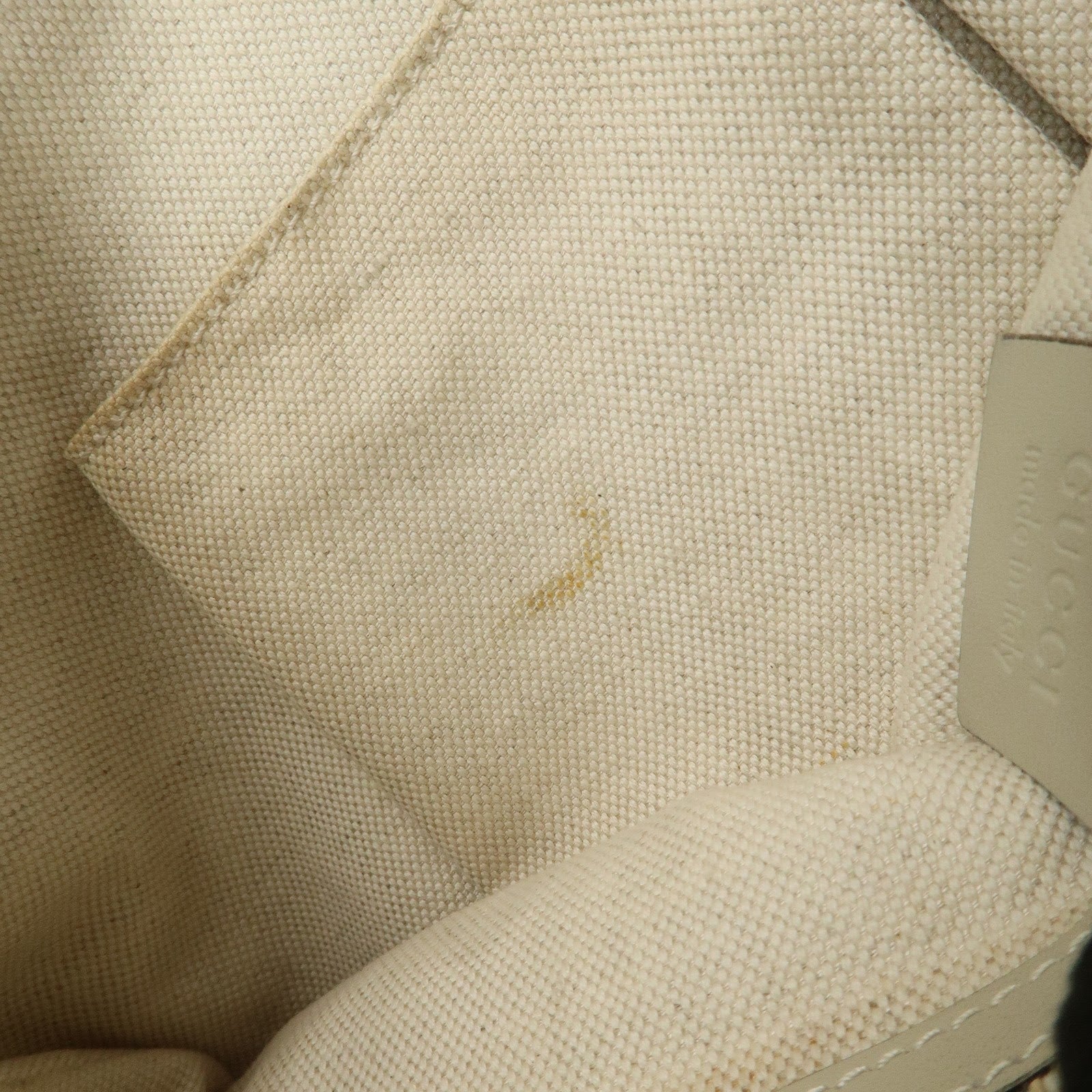 GUCCI Lovely Heart GG Canvas Leather Shoulder Bag Ivory 257072