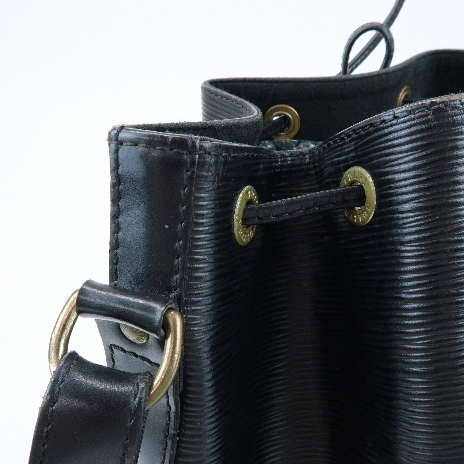 Louis Vuitton Epi Petit Noe Shoulder Bag Noir Black M59012