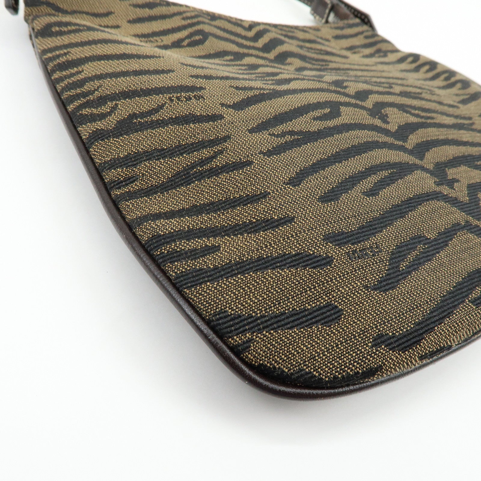 FENDI Canvas Leather Zebra Pattern Shoulder Hand Bag Brown 8BR248