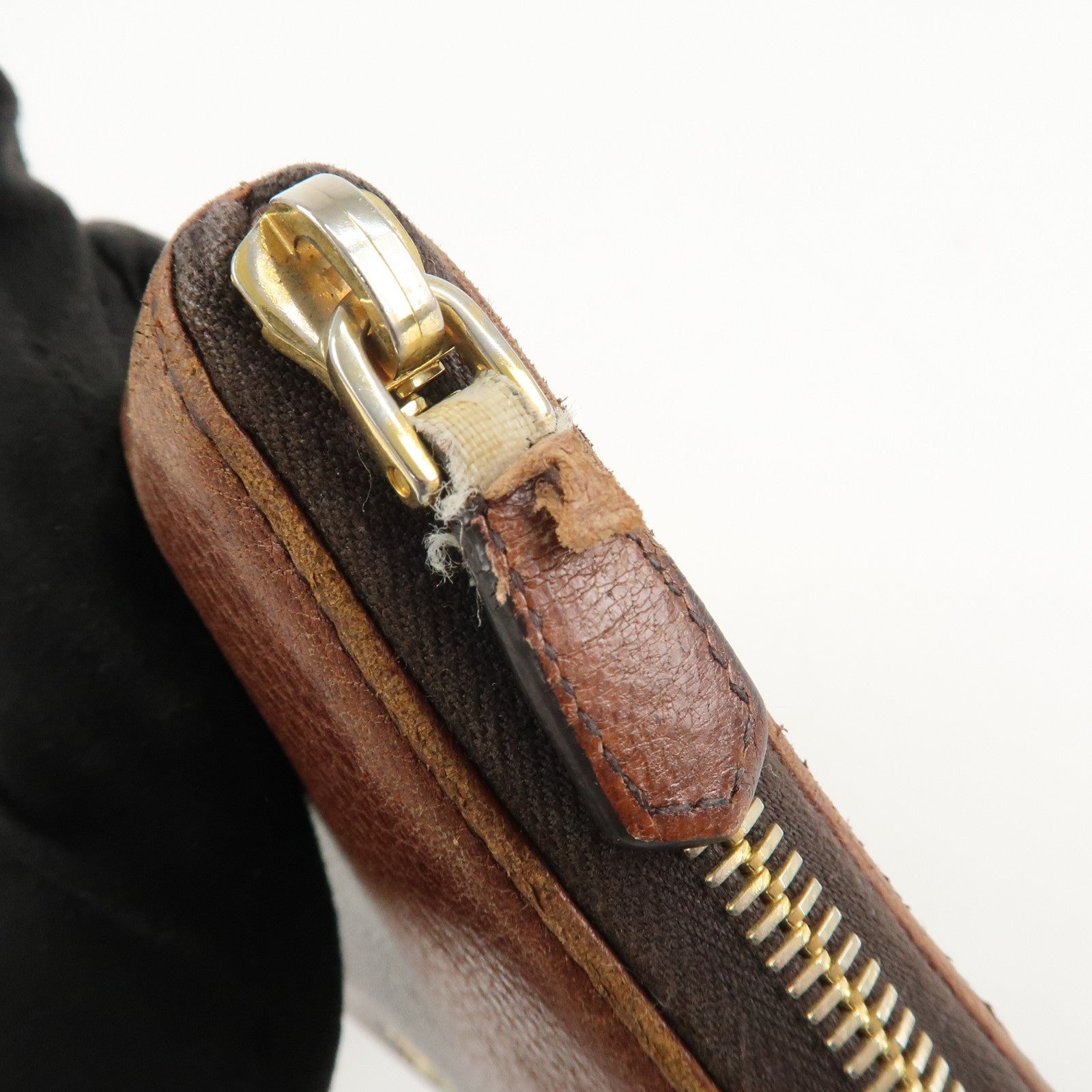 PRADA Saffiano Leather Round Zippy Long Wallet Brown 1M0506 Used