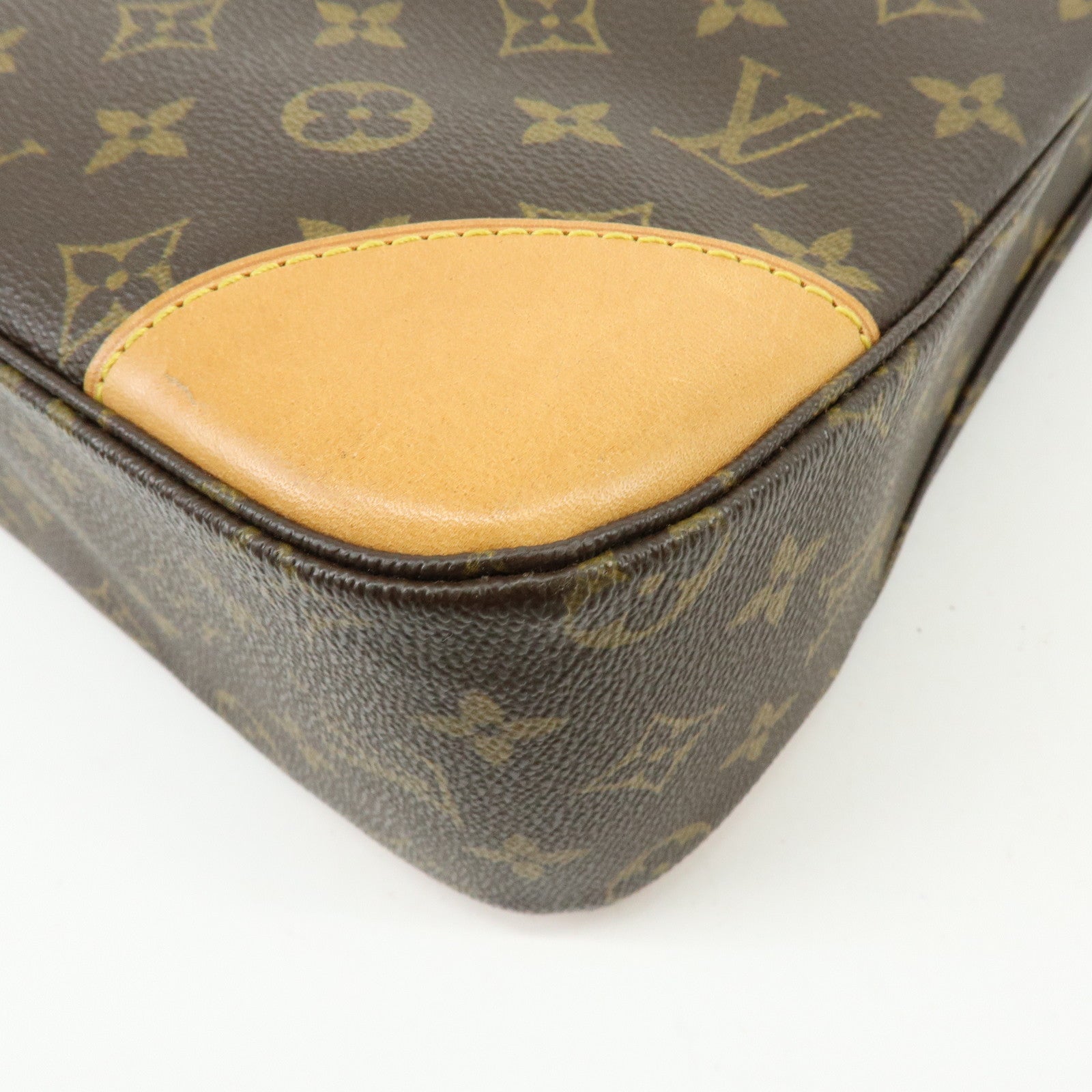 Louis Vuitton Monogram Boulogne 30 Shoulder Bag M51265