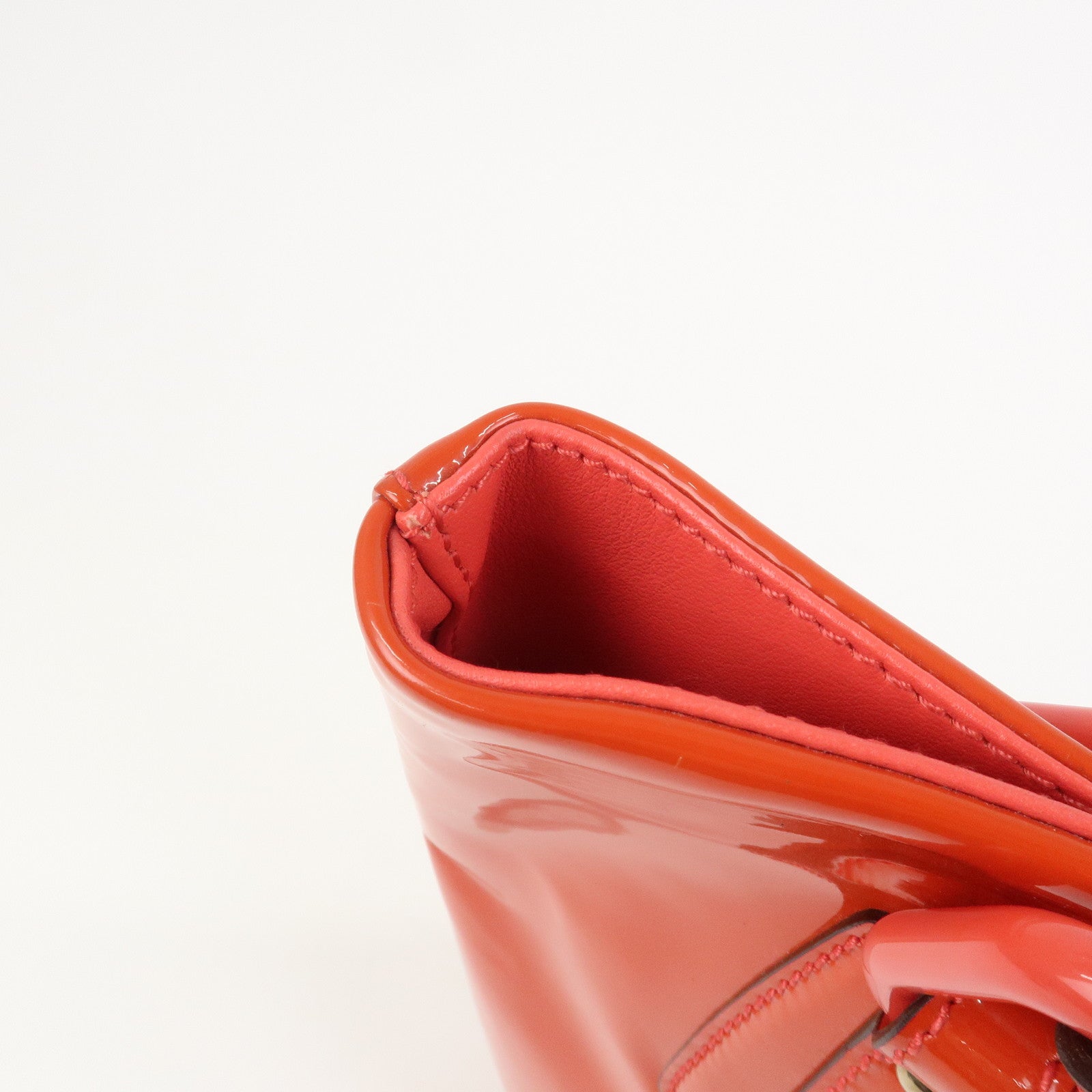 Ferragamo Vara Patent Leather Shoulder Bag Orange