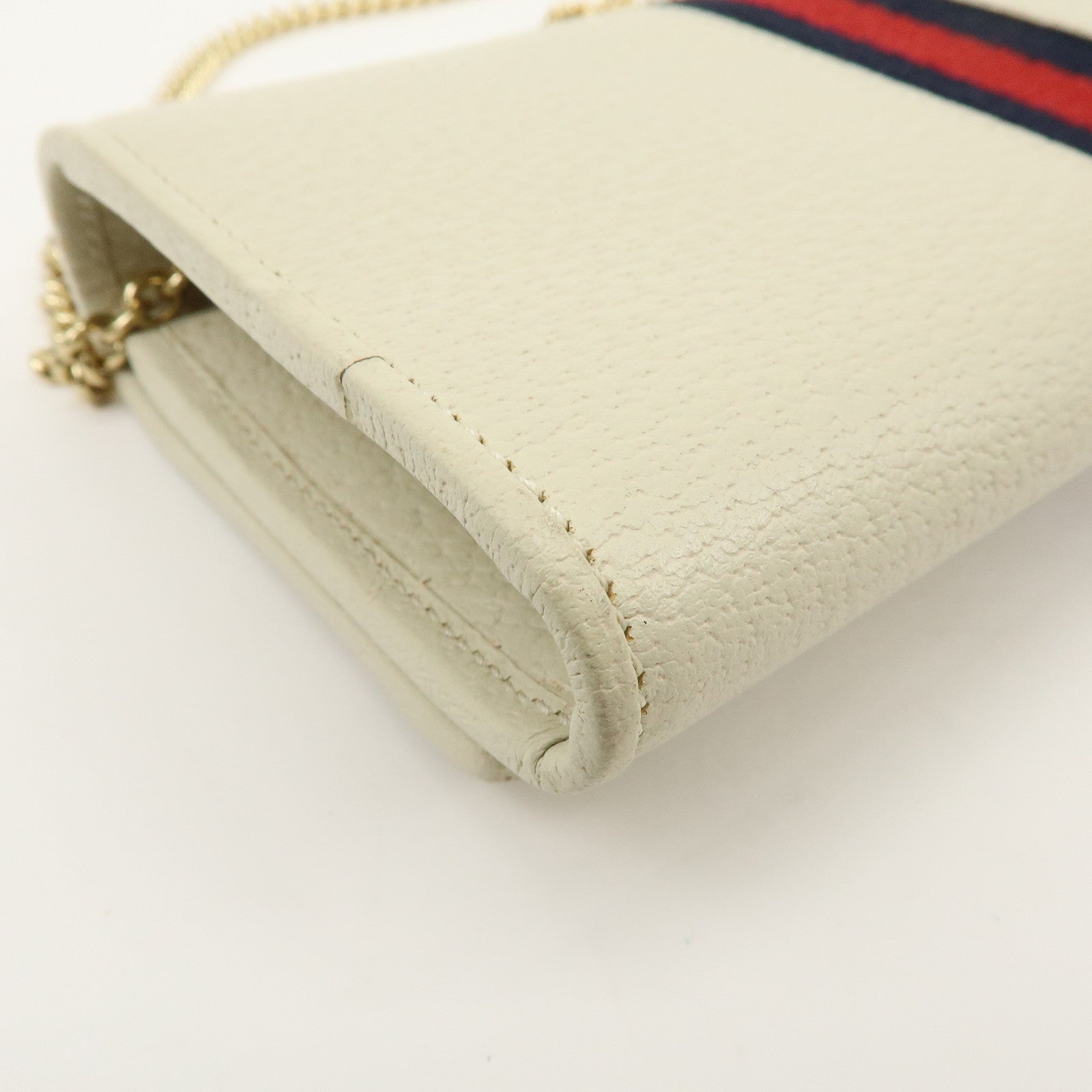 GUCCI Sherry GG Marmont Leather Chain Wallet Ivory 546592