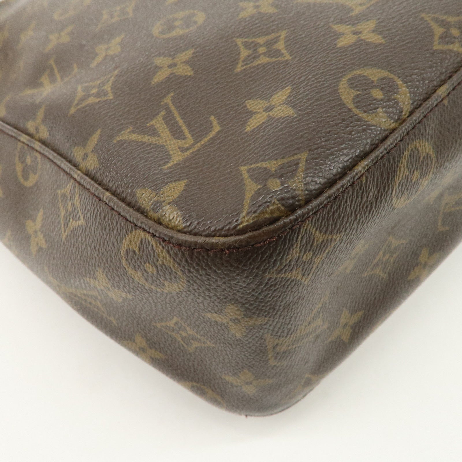Louis Vuitton Monogram Looping GM Shoulder Bag M51145