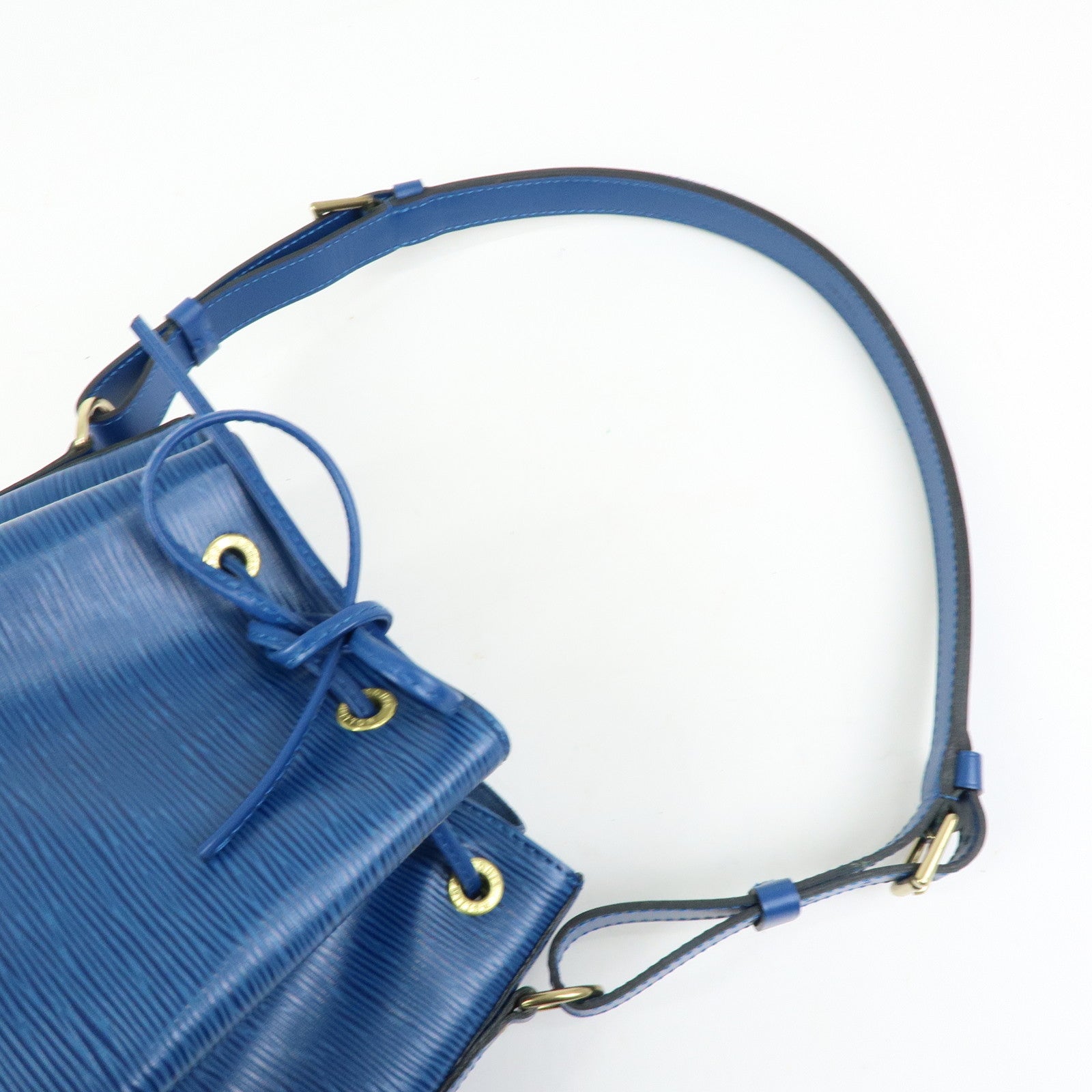 Louis Vuitton Epi Petit Noe Shoulder Bag Toledo Blue M44105