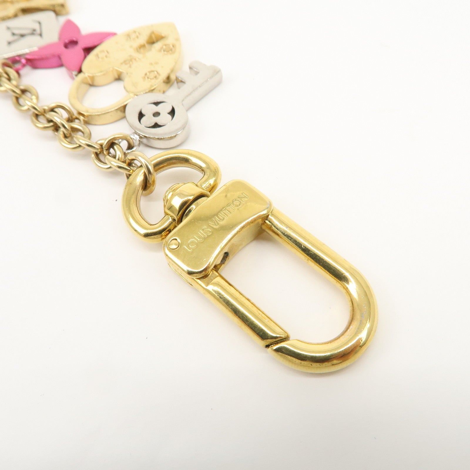 Louis Vuitton Bijou Sac Chenne Love Lock Key Charm Gold Pink M67437 Used