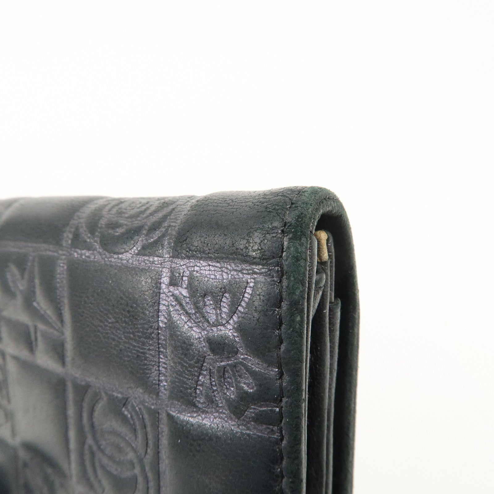 CHANEL Icon Line COCO Mark Lamb Skin Bi-fold Wallet Black Used